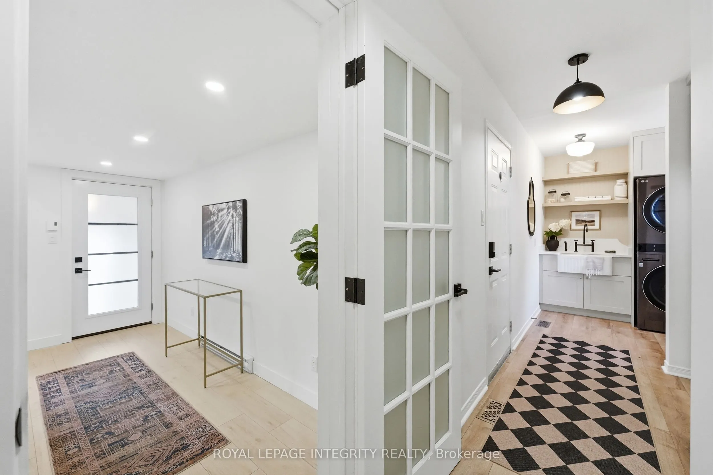 125 West Ridge Drive