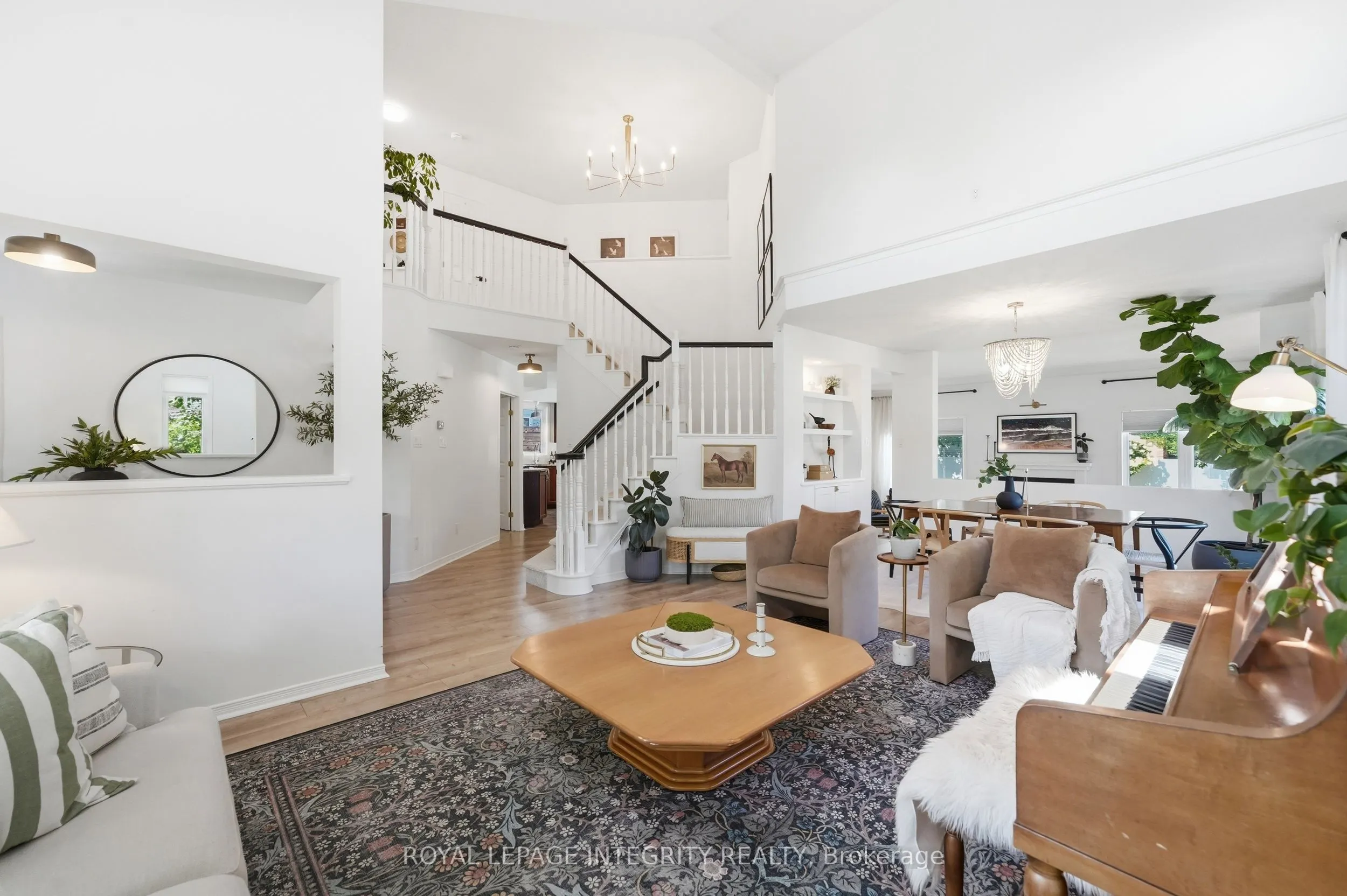 125 West Ridge Drive