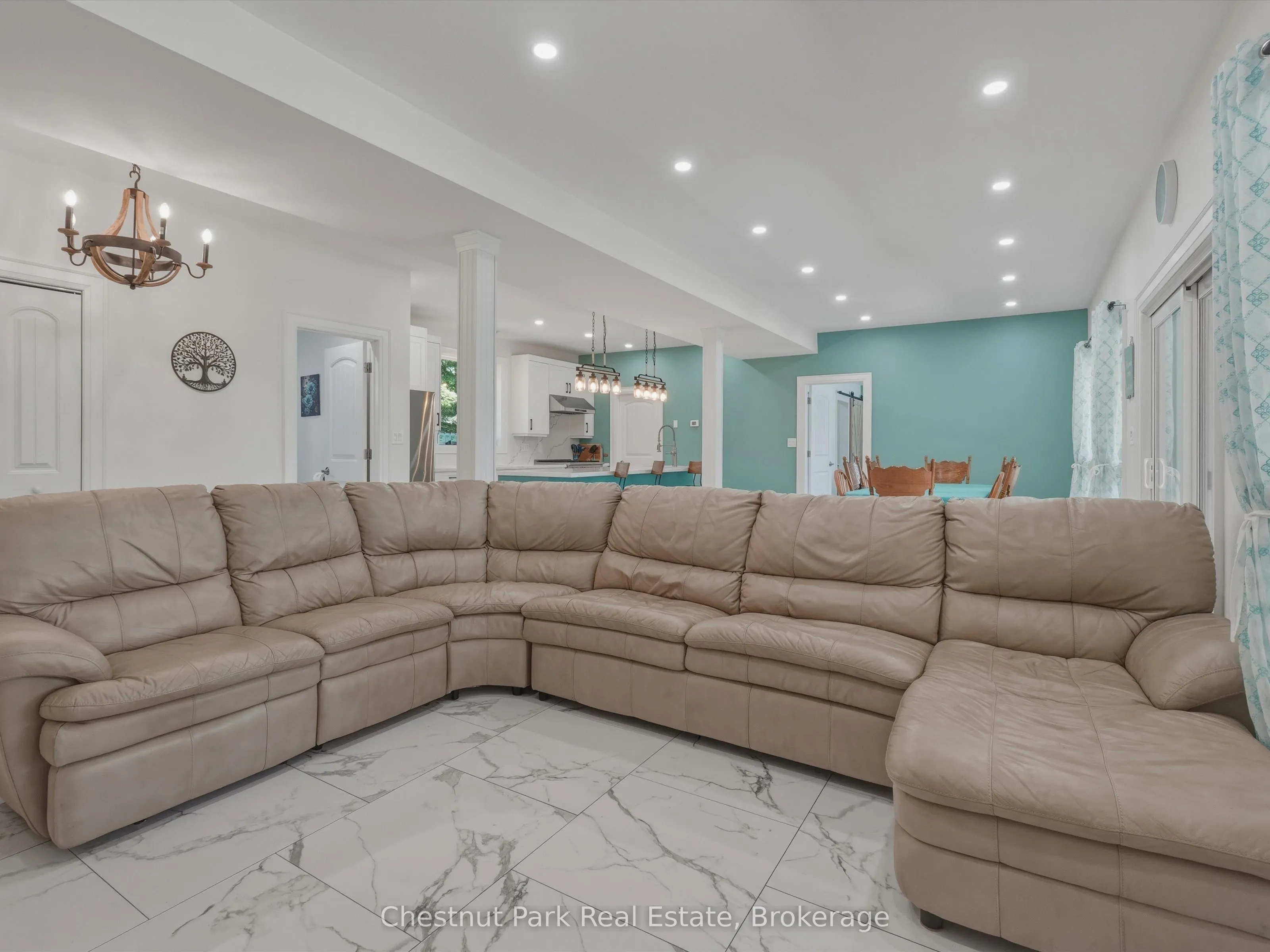 1013 Goodlife Lane