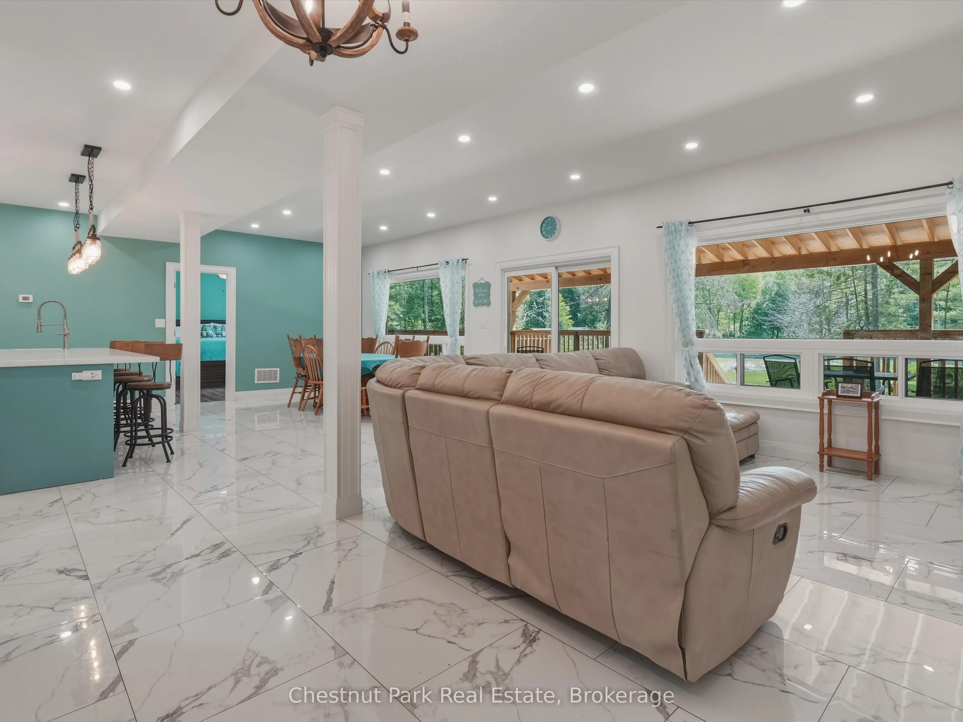 1013 Goodlife Lane