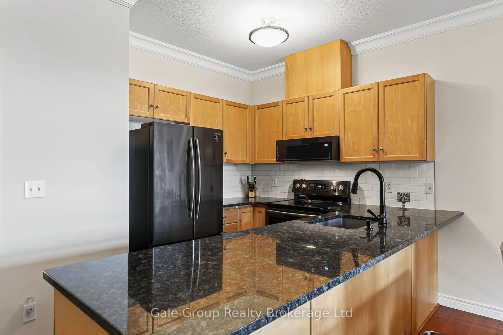 19 Anderson Street #5