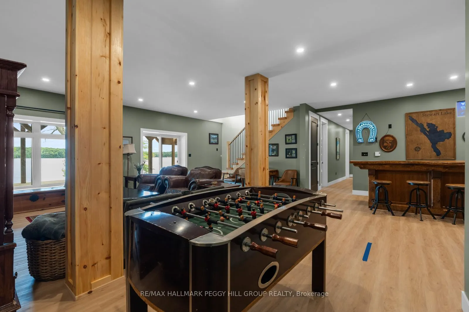 20 Hawkins Point Road