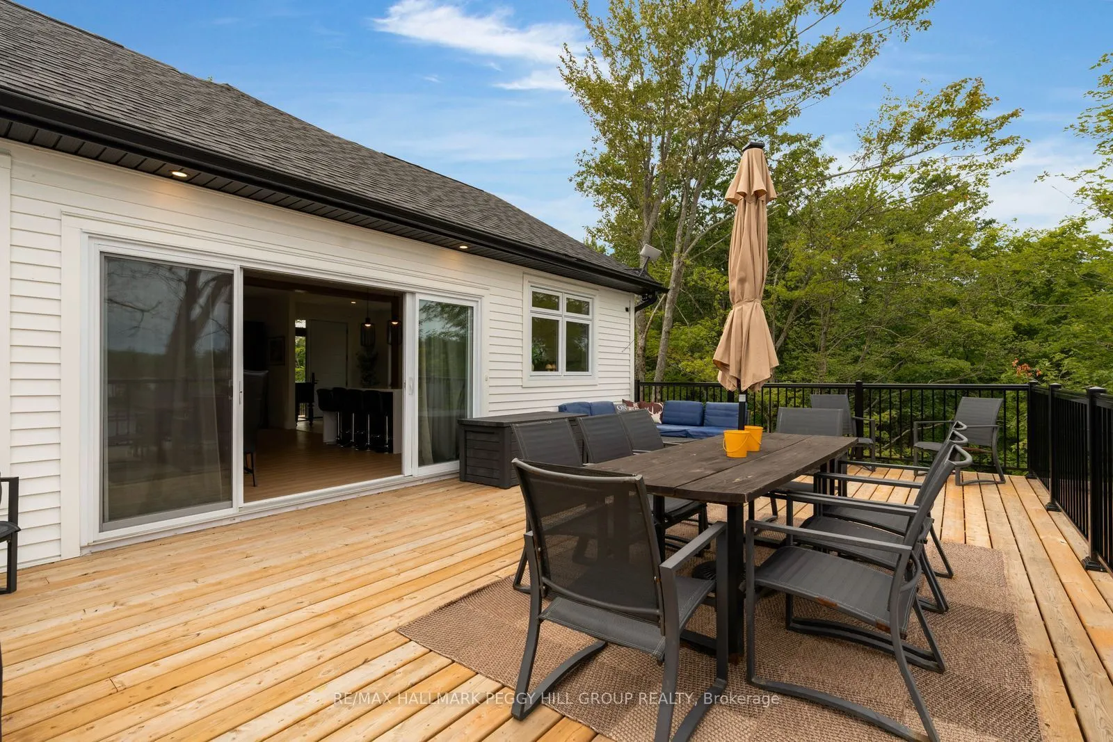 20 Hawkins Point Road