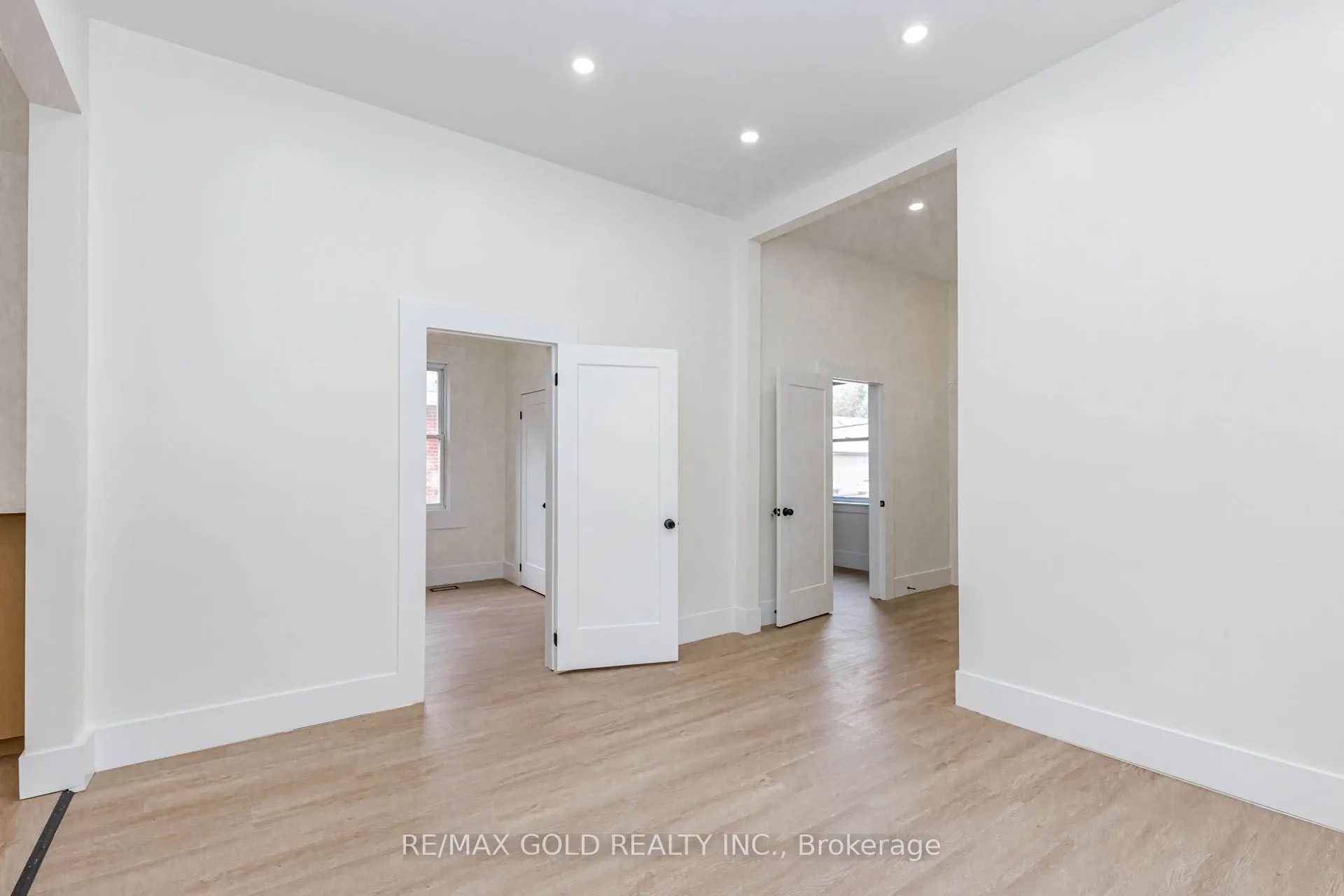 108 Norfolk Avenue