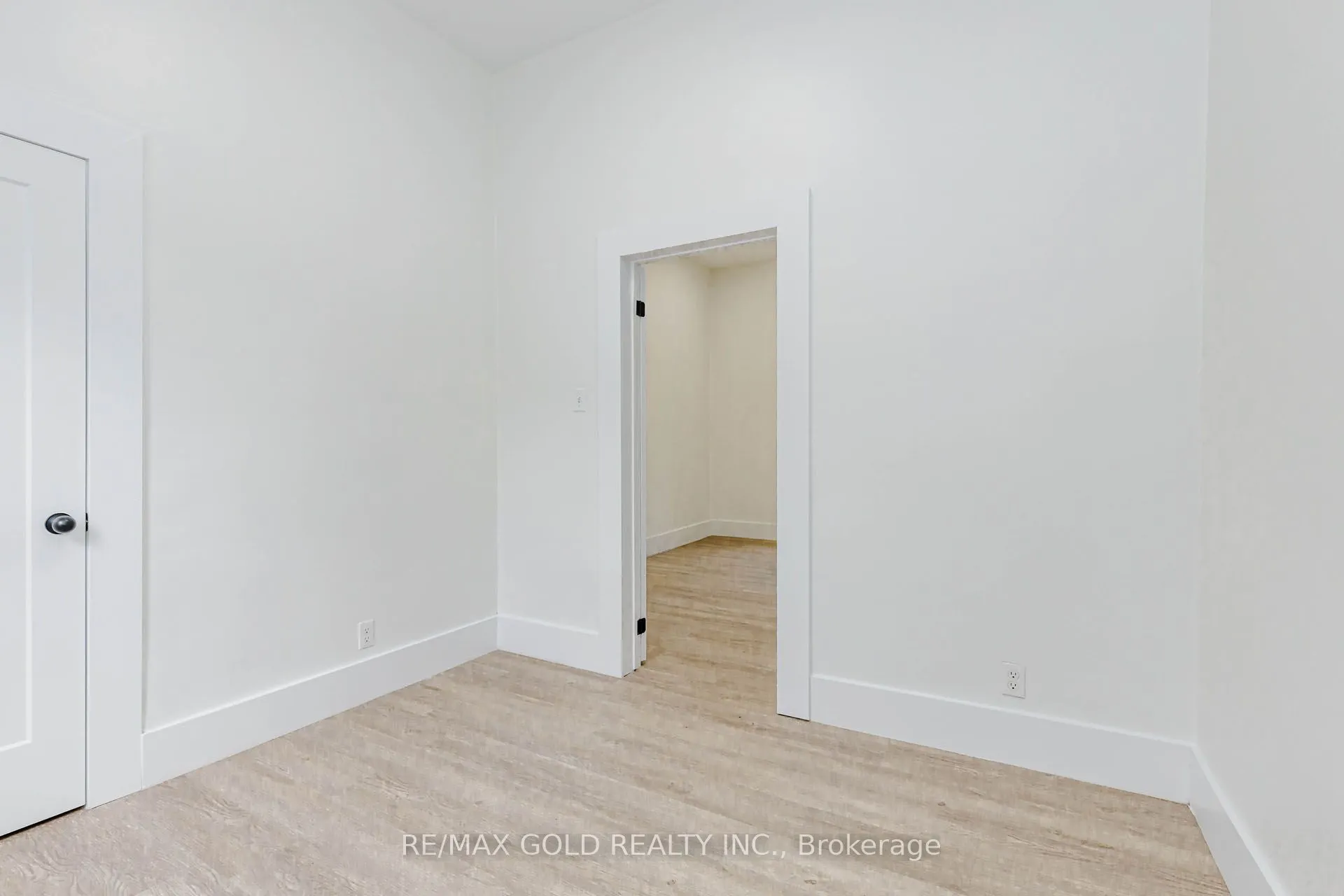 108 Norfolk Avenue