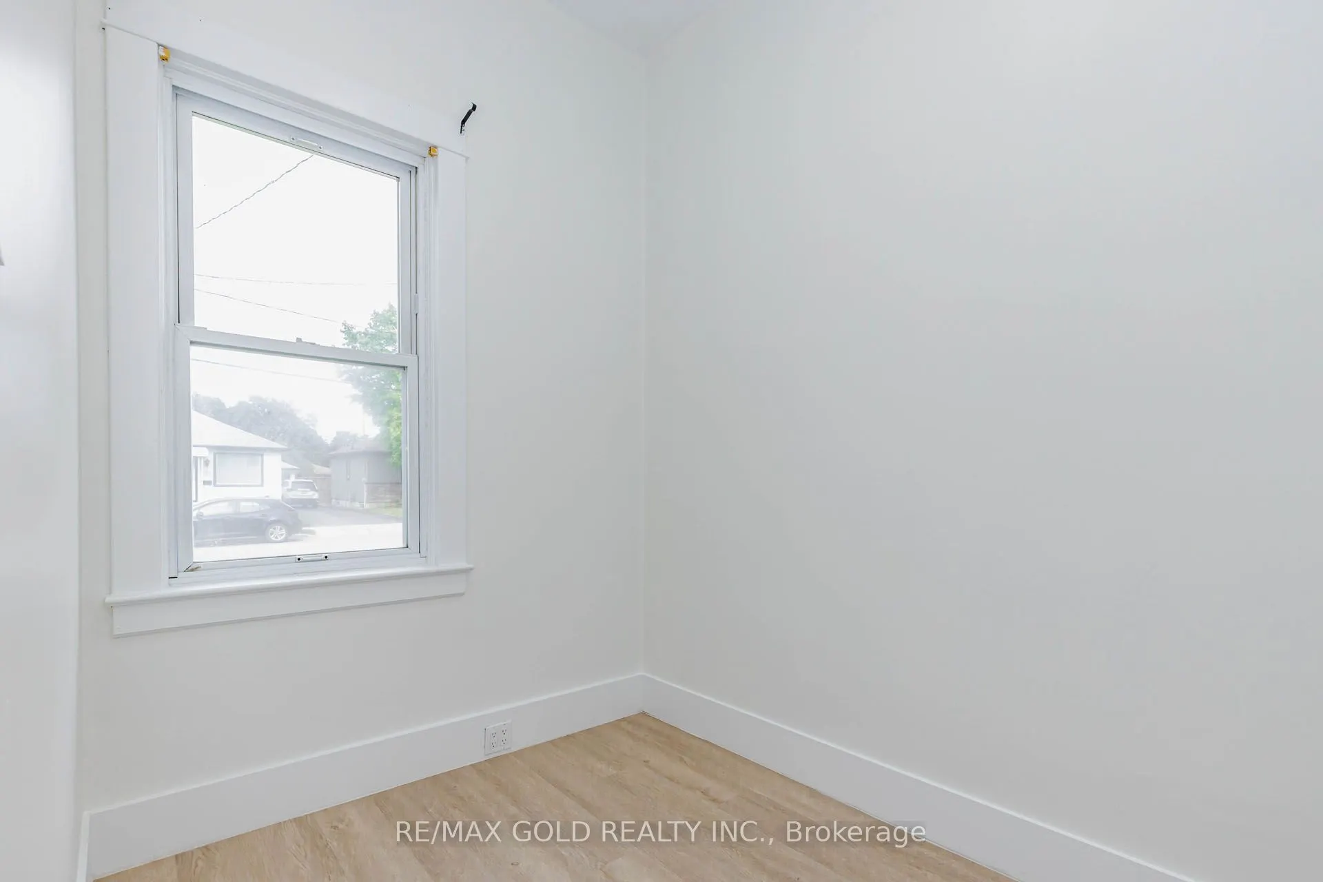 108 Norfolk Avenue