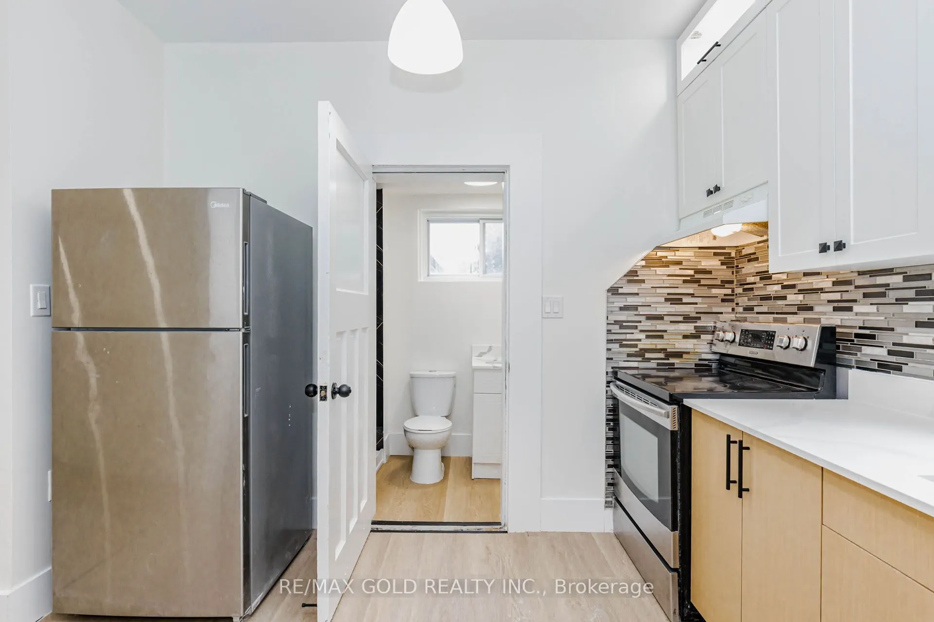 108 Norfolk Avenue