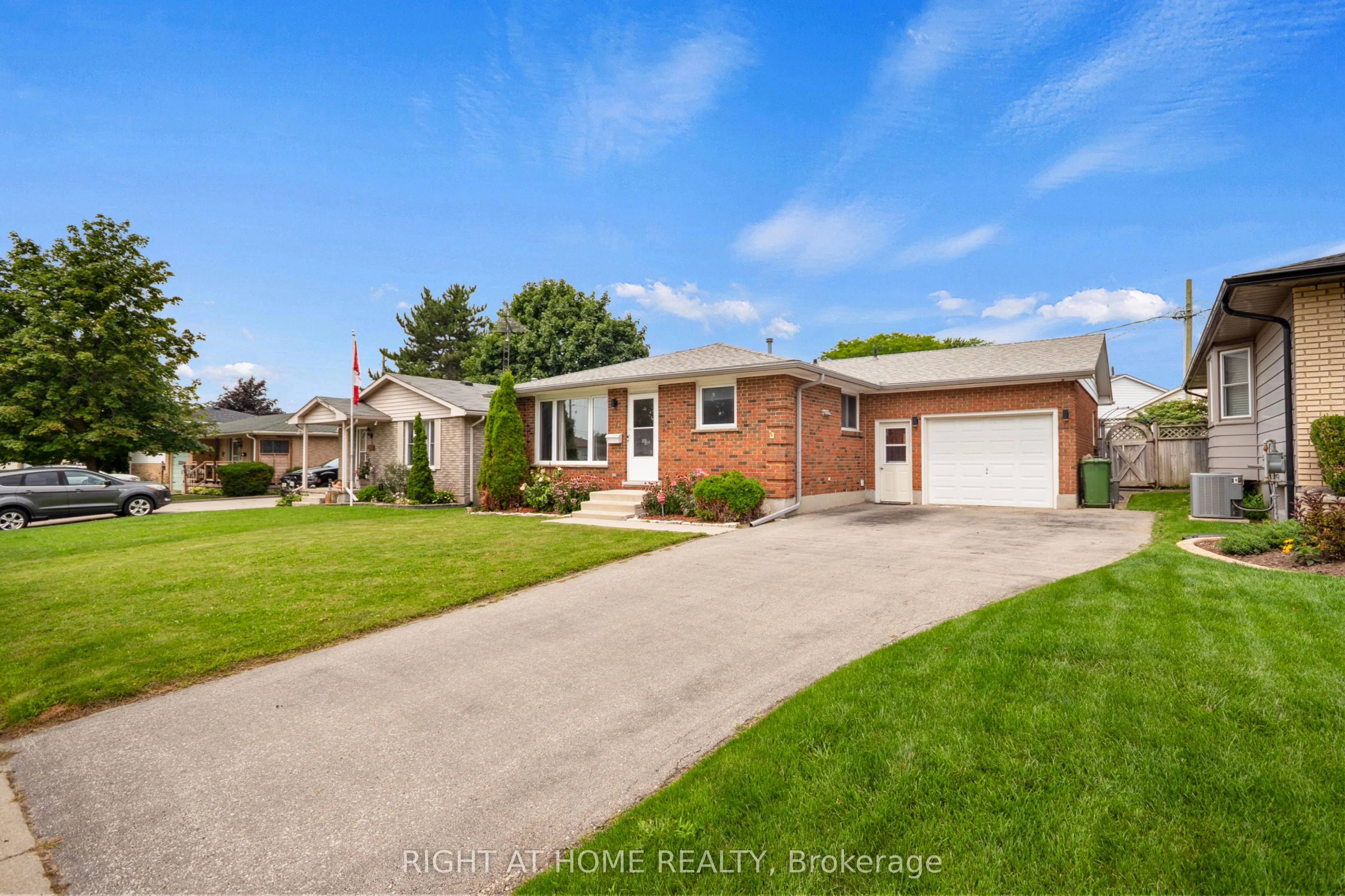 7 Raven Avenue