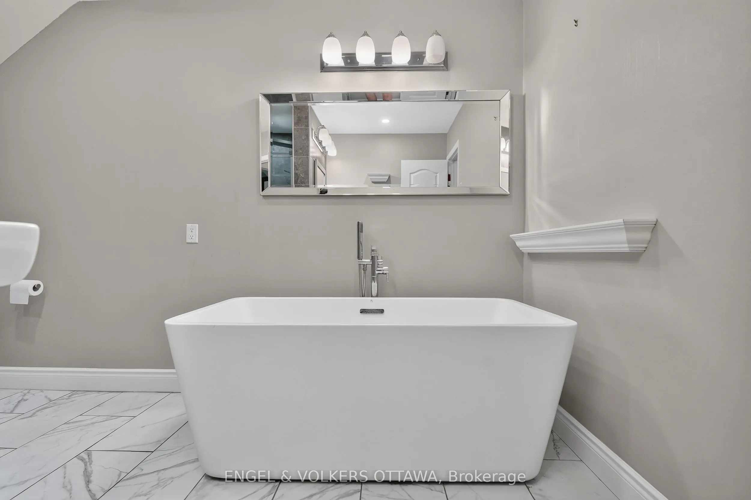 3486 Torbolton Ridge Road