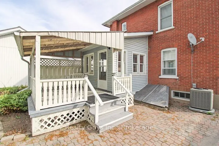 523 Armour Road
