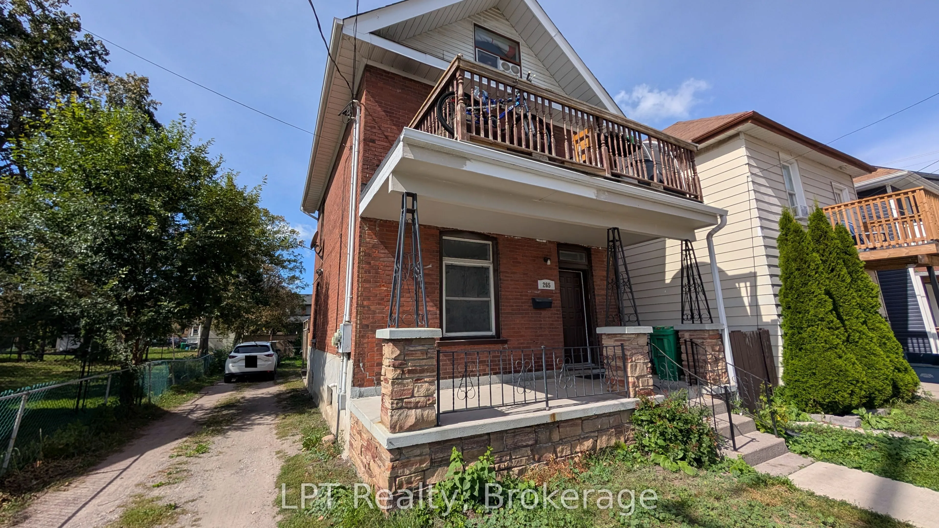 265 Bethune Street