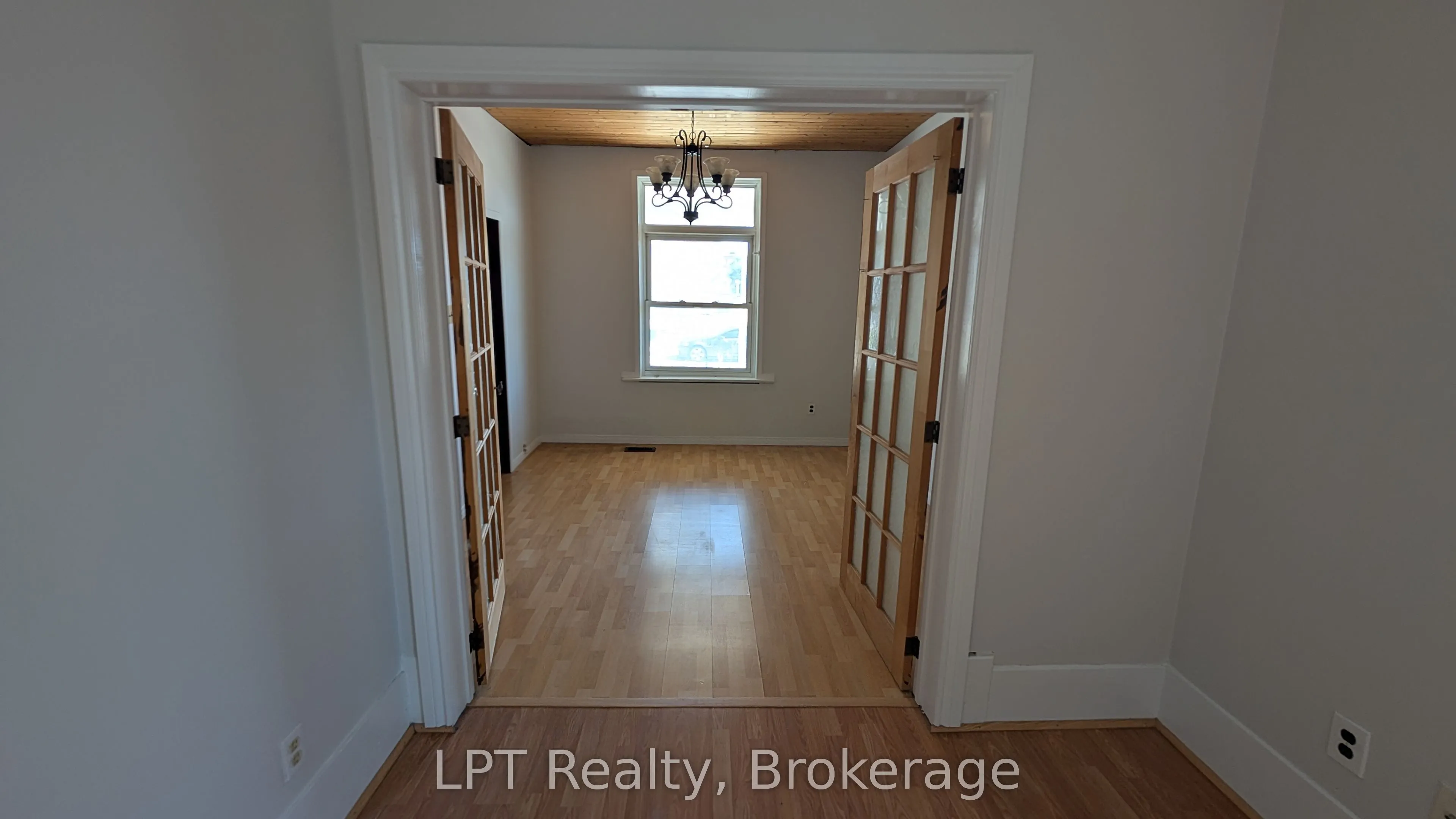 265 Bethune Street