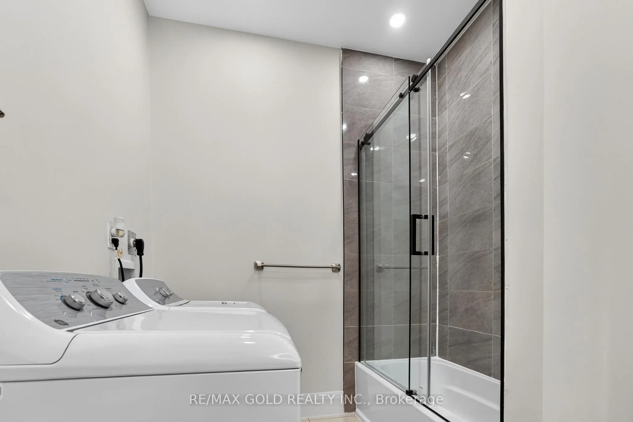 3 Wardrope Avenue