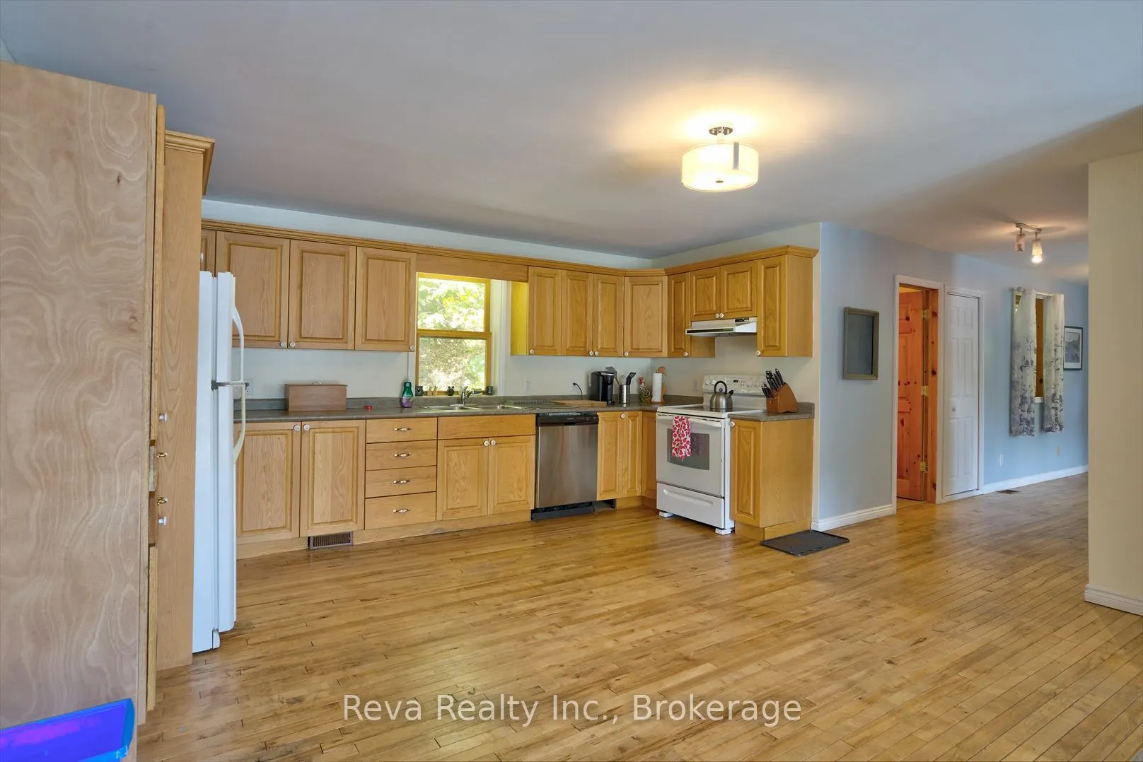 70A Holland Lake Road