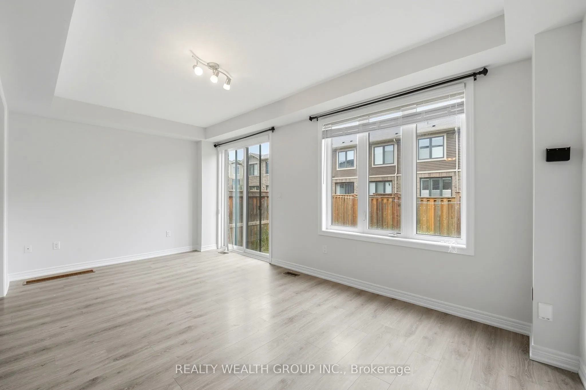 1890 Rymal Road E #177