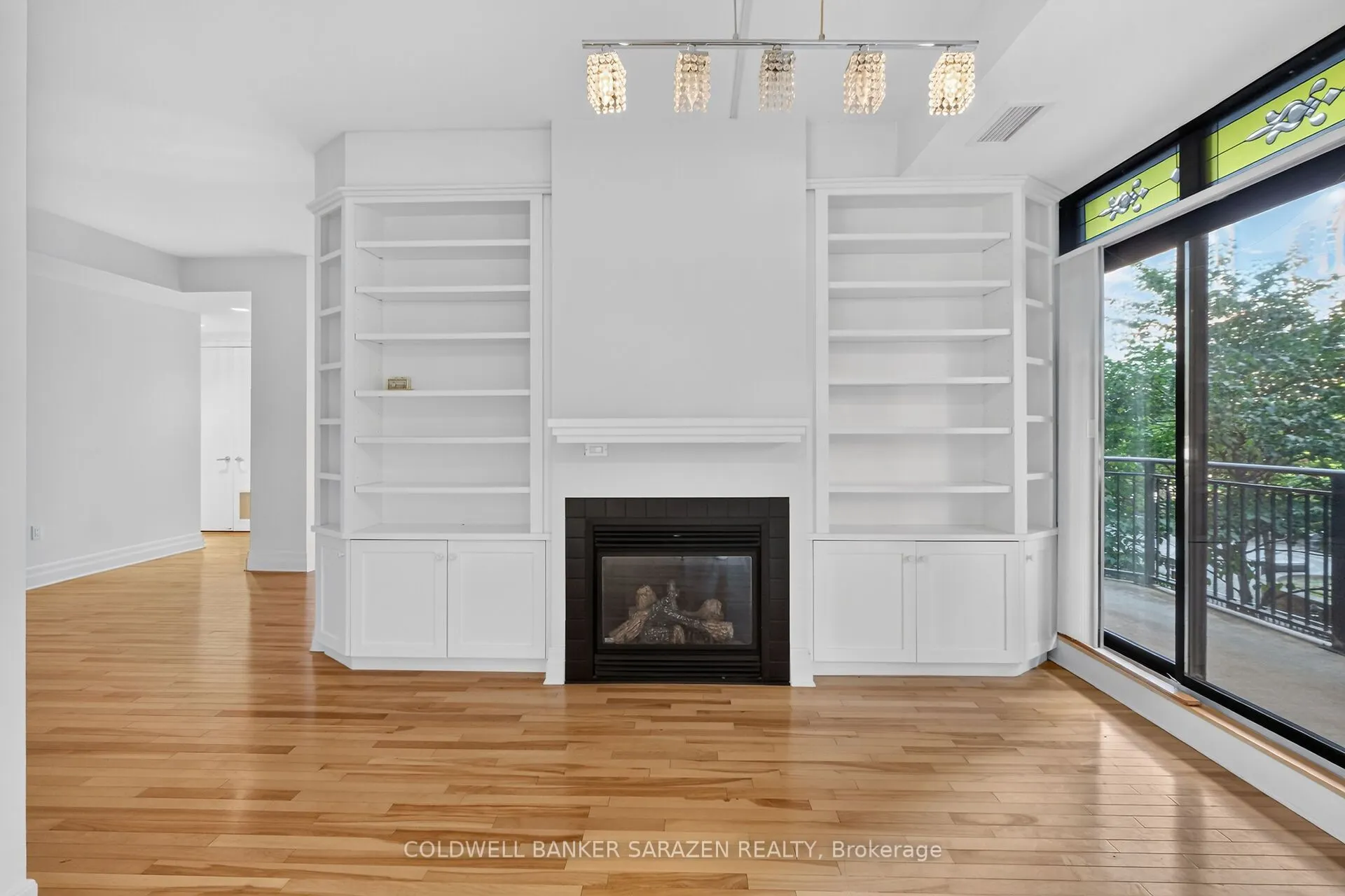 375 Lisgar Street E #304