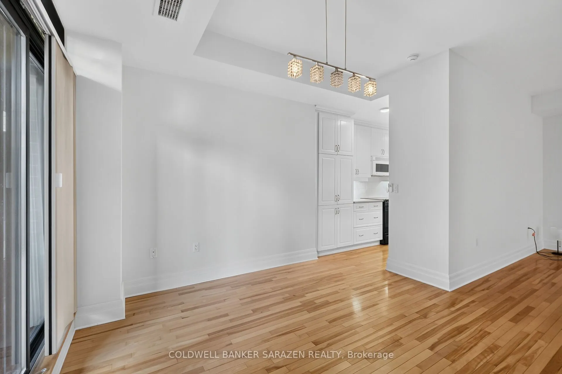 375 Lisgar Street E #304