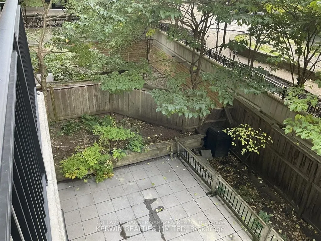 375 Lisgar Street E #304