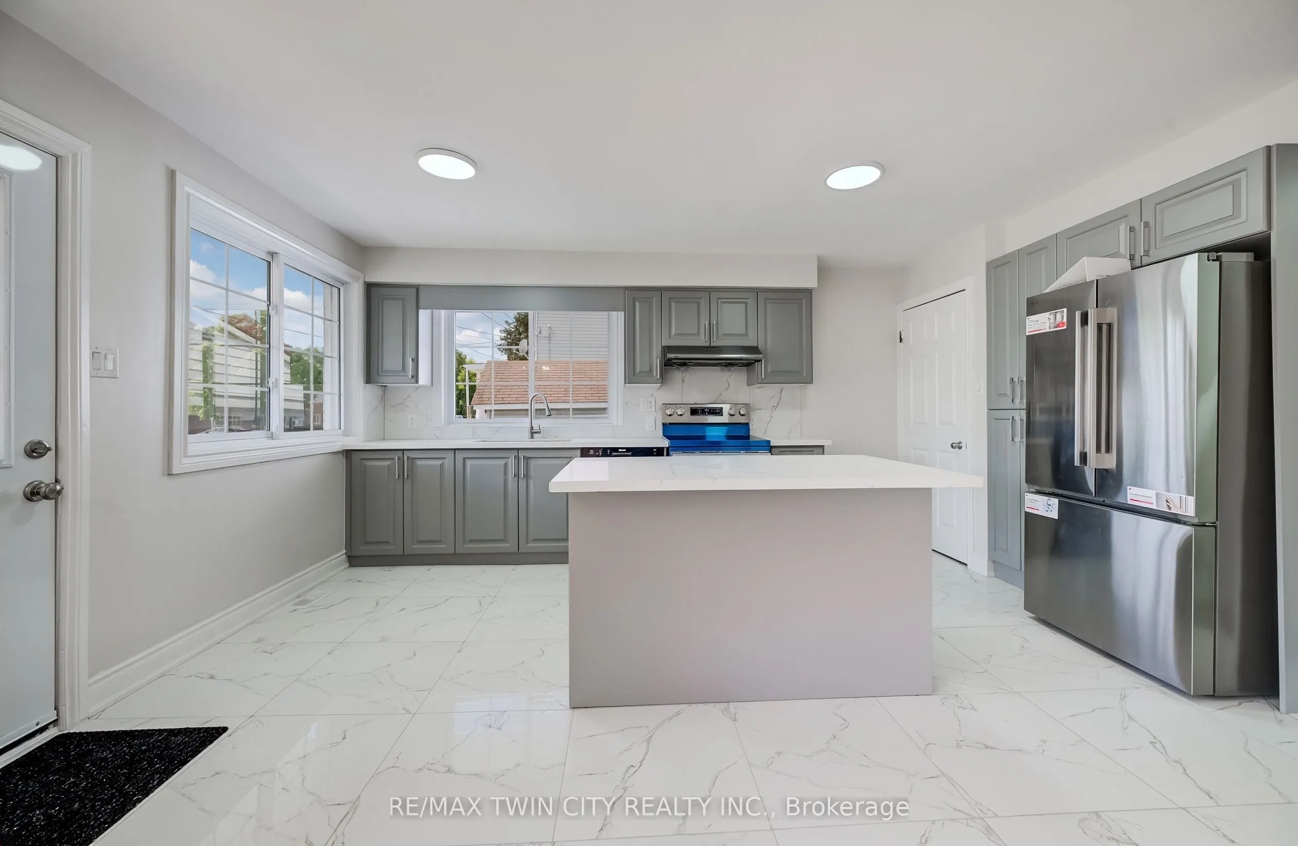 176 Samuelson Street