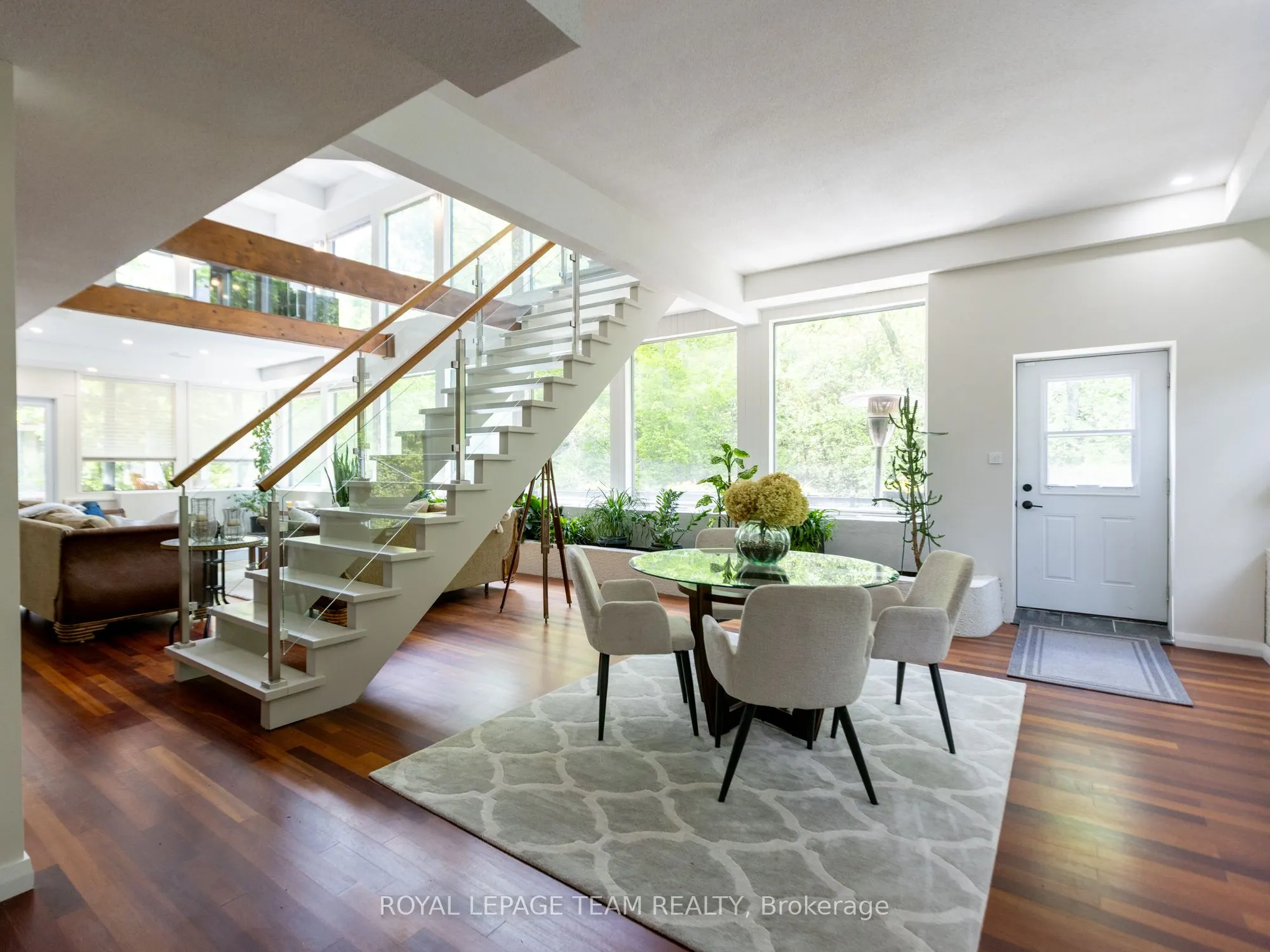 34 Rideauview Terrace