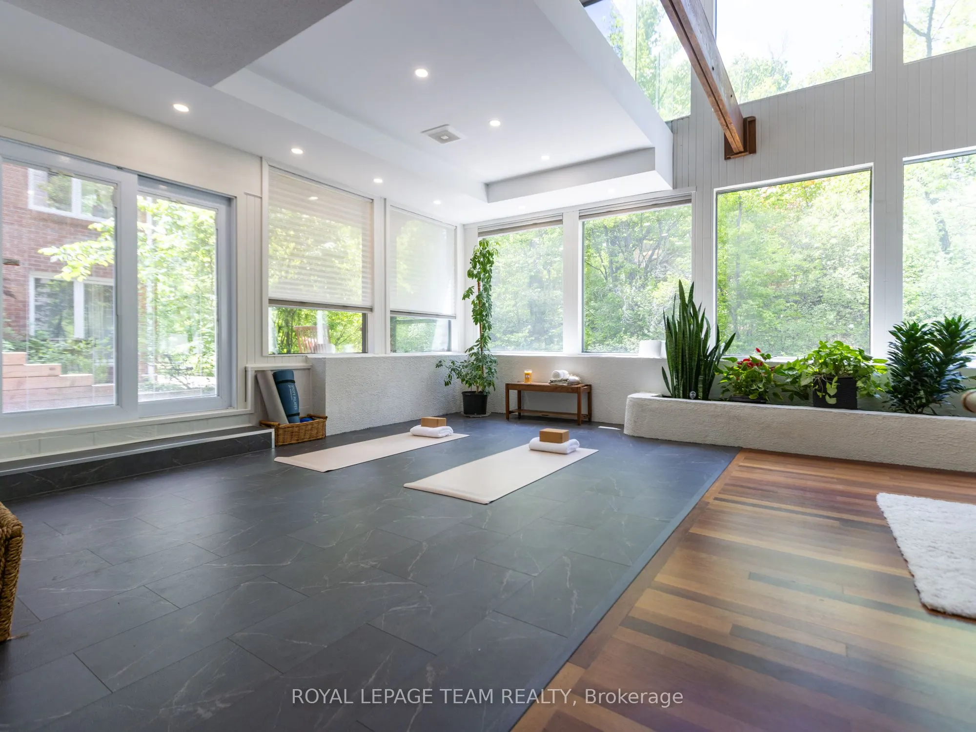 34 Rideauview Terrace