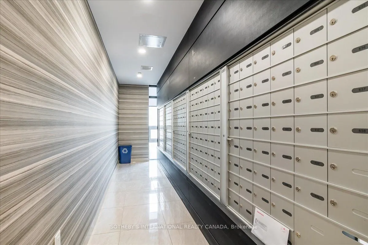 101 Shoreview Place #633