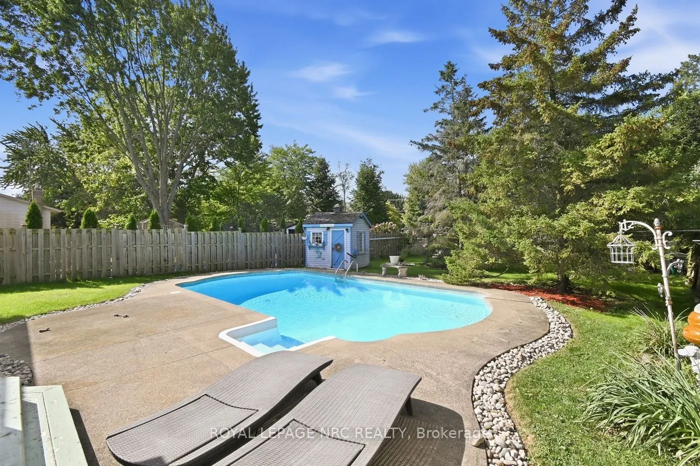 92 Larchwood Circle
