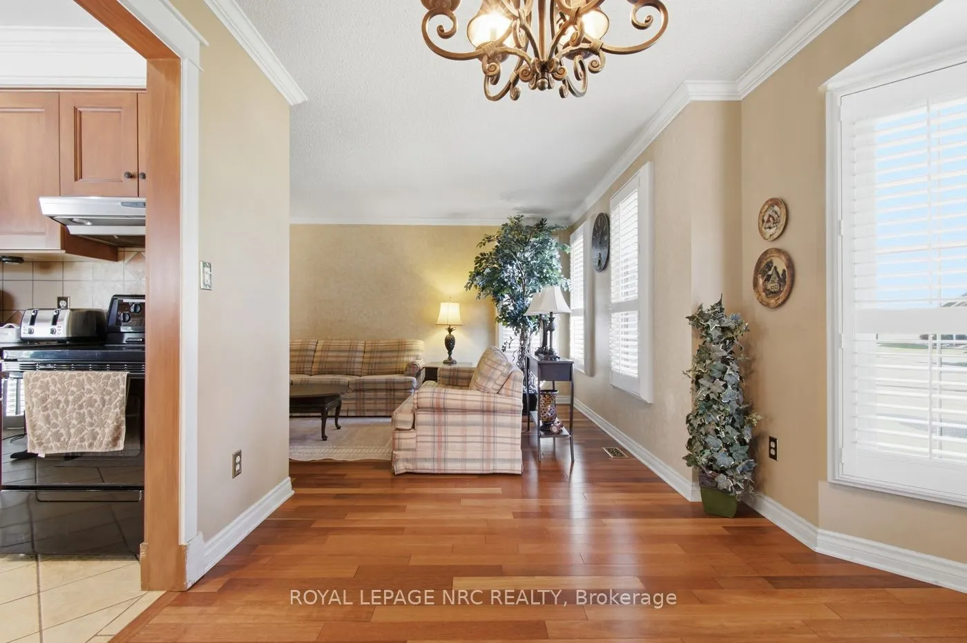 92 Larchwood Circle