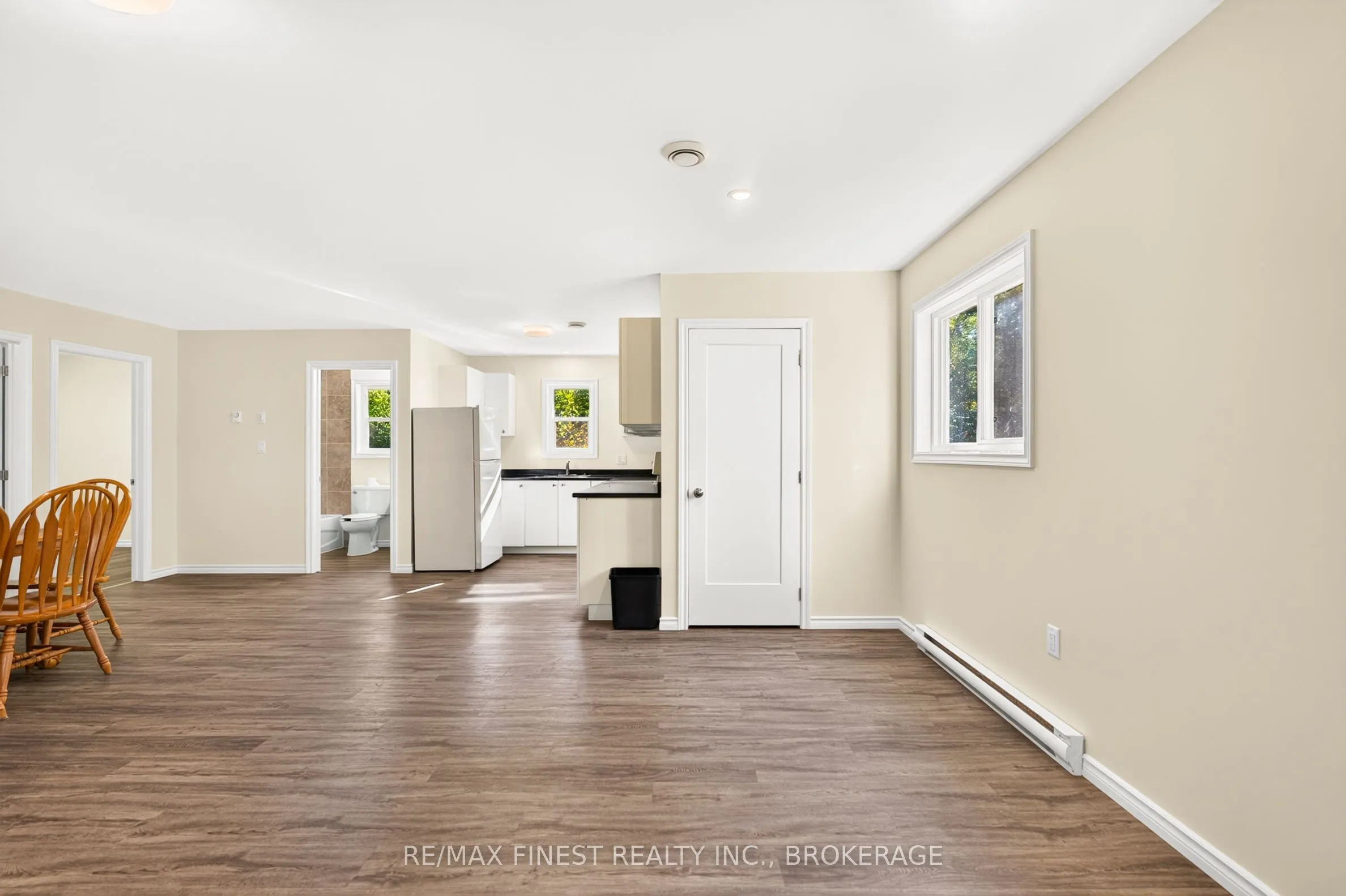 3144 Echo Lake Road