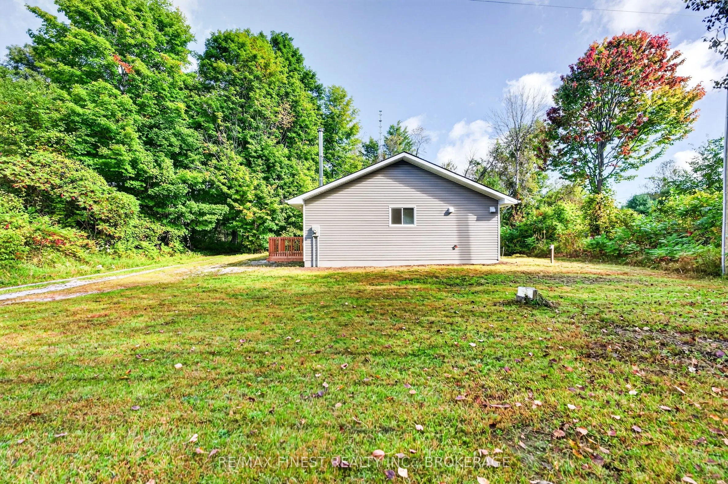 3144 Echo Lake Road