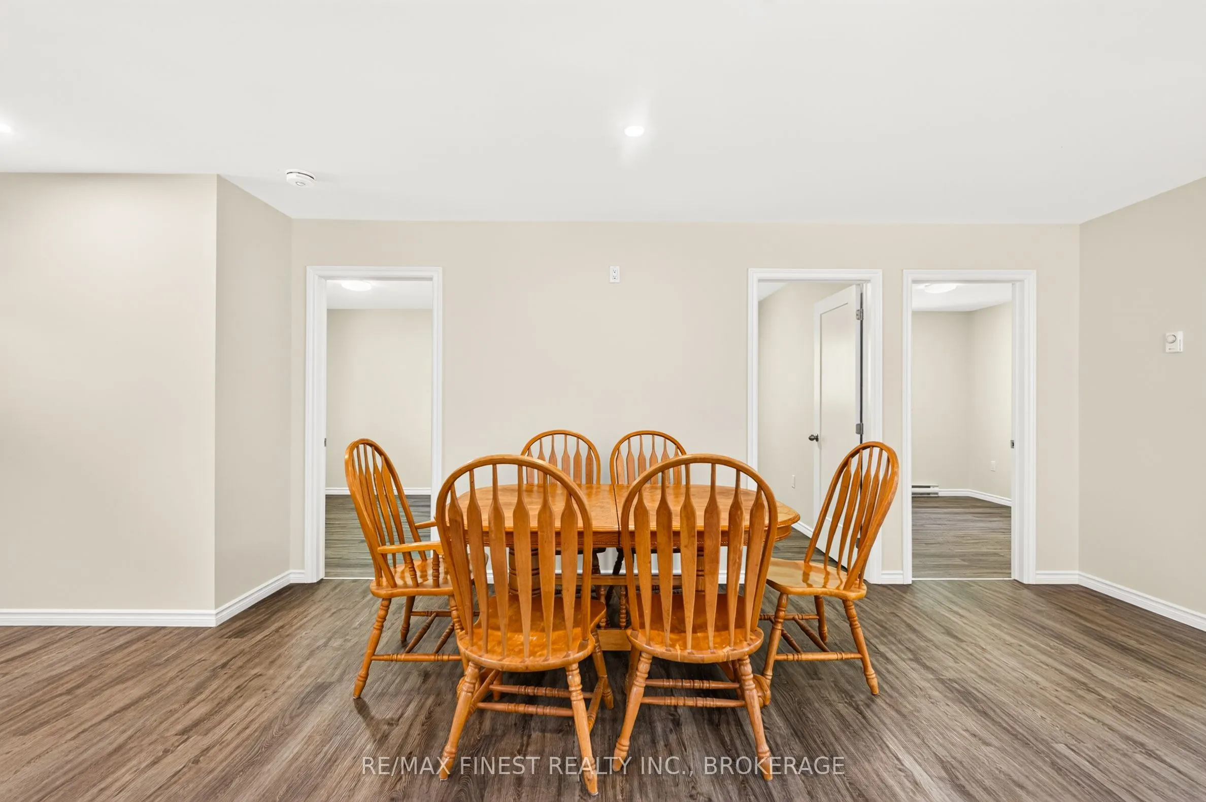 3144 Echo Lake Road
