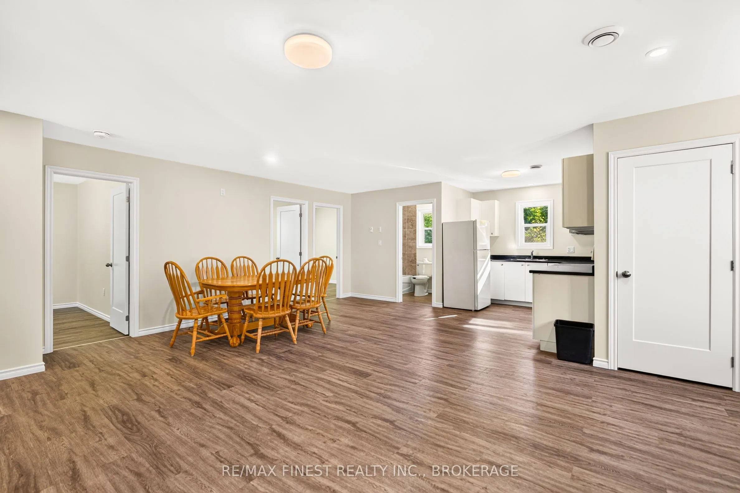 3144 Echo Lake Road