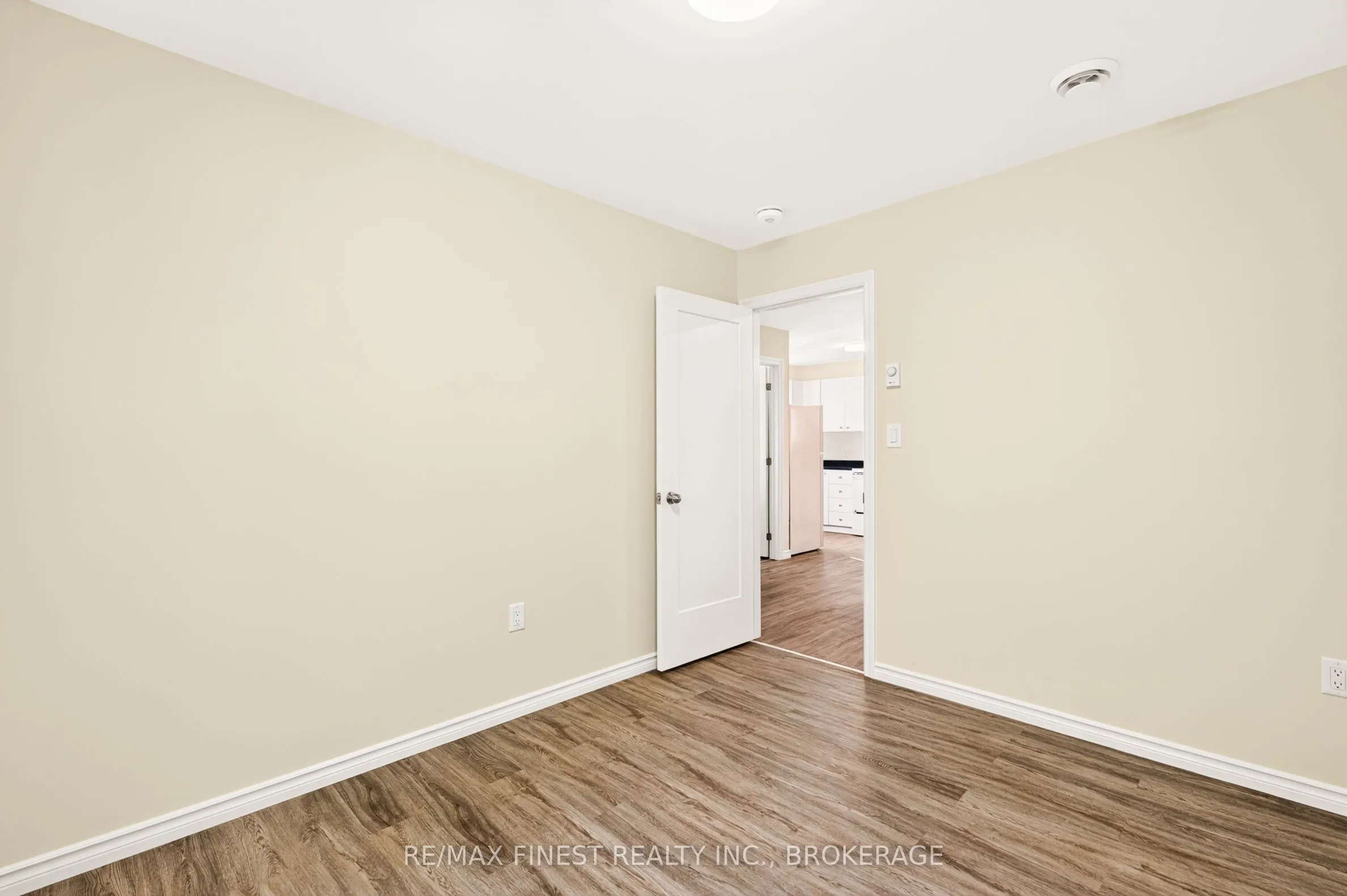 3144 Echo Lake Road