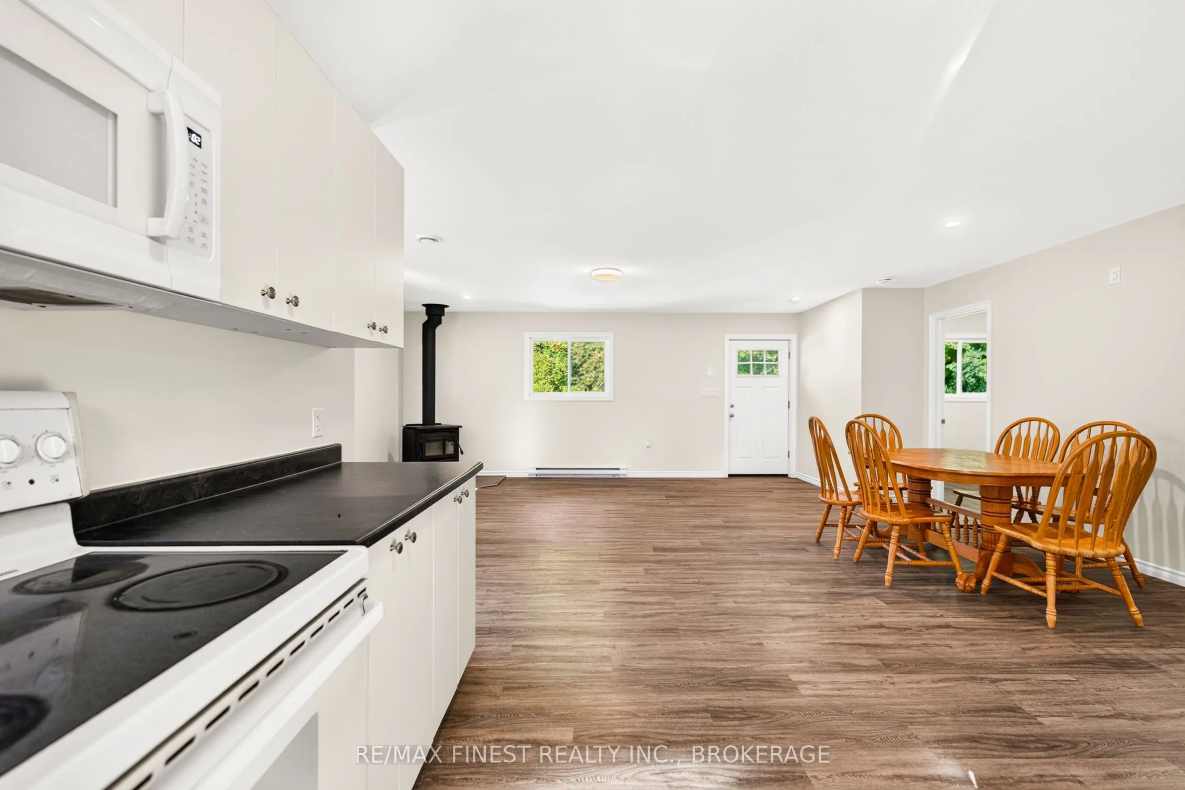 3144 Echo Lake Road