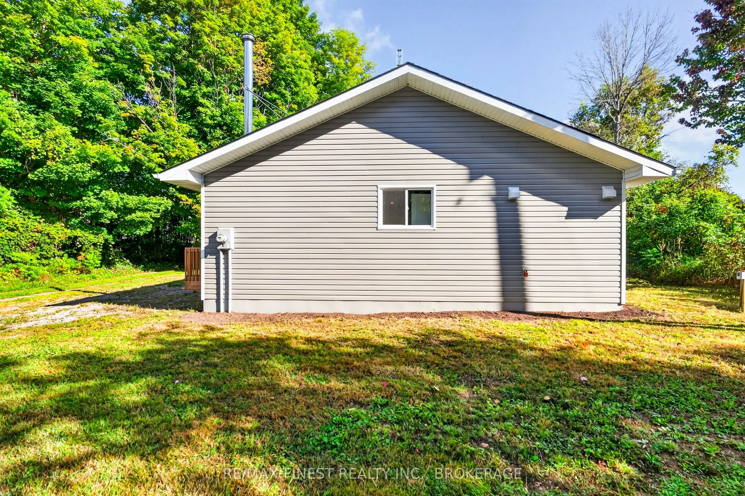3144 Echo Lake Road