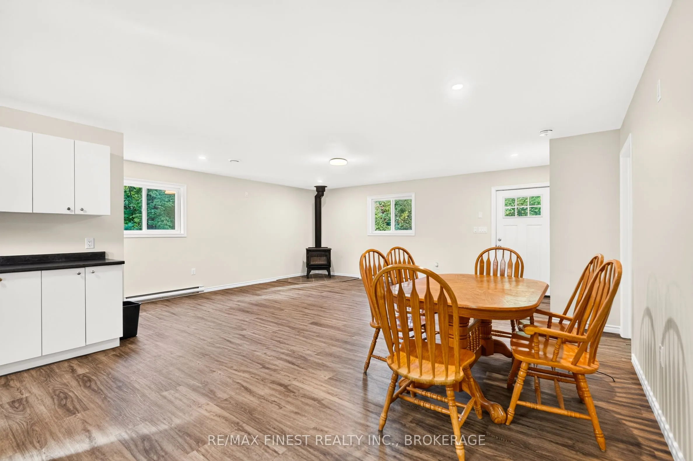 3144 Echo Lake Road