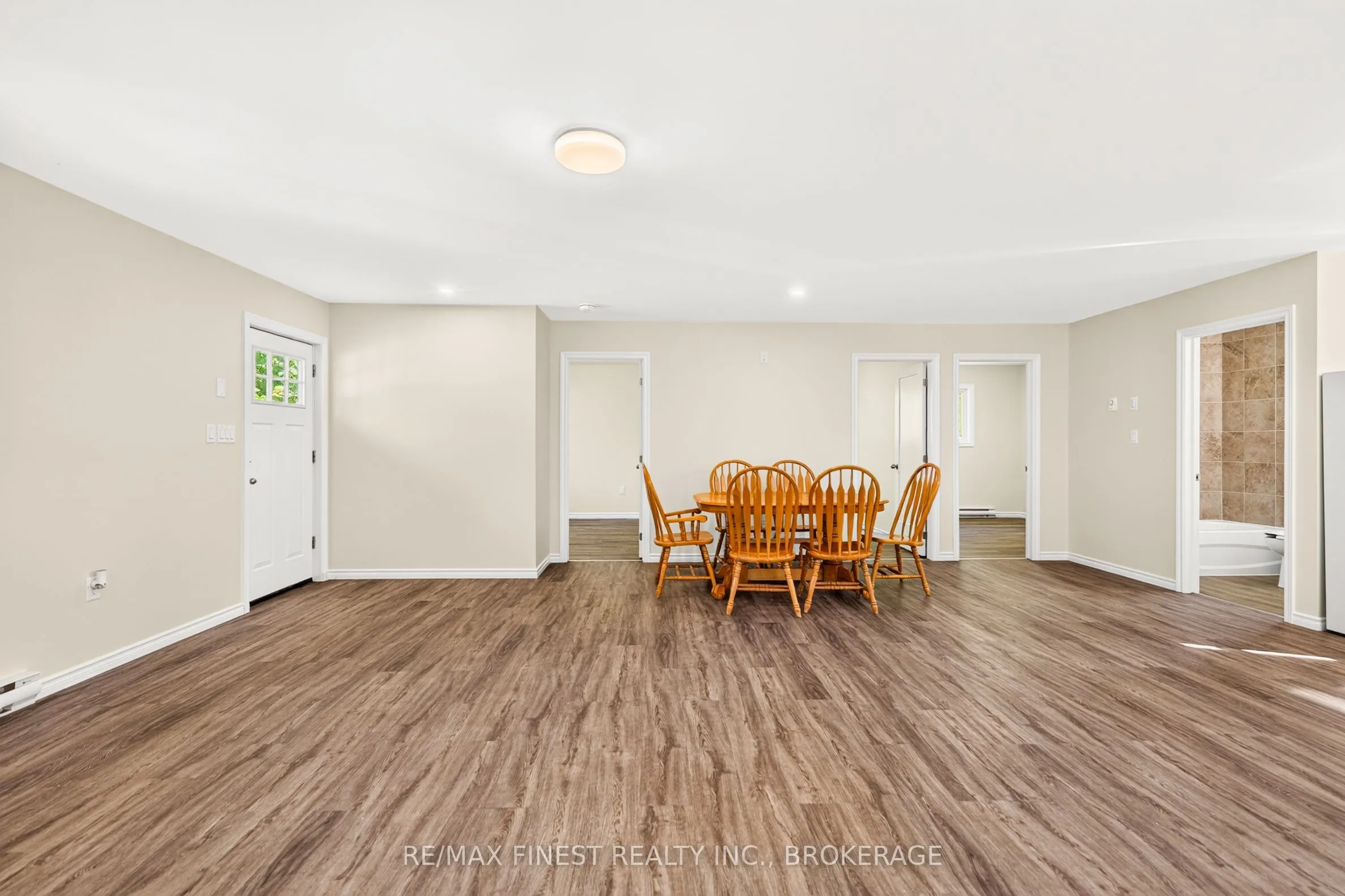3144 Echo Lake Road