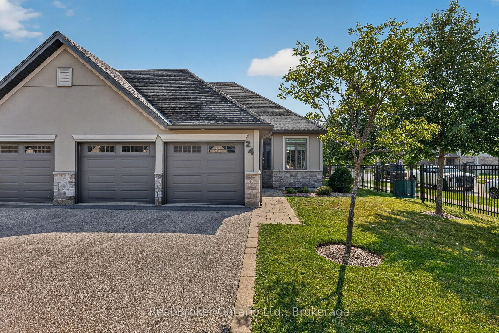 247 Munnoch Boulevard #24