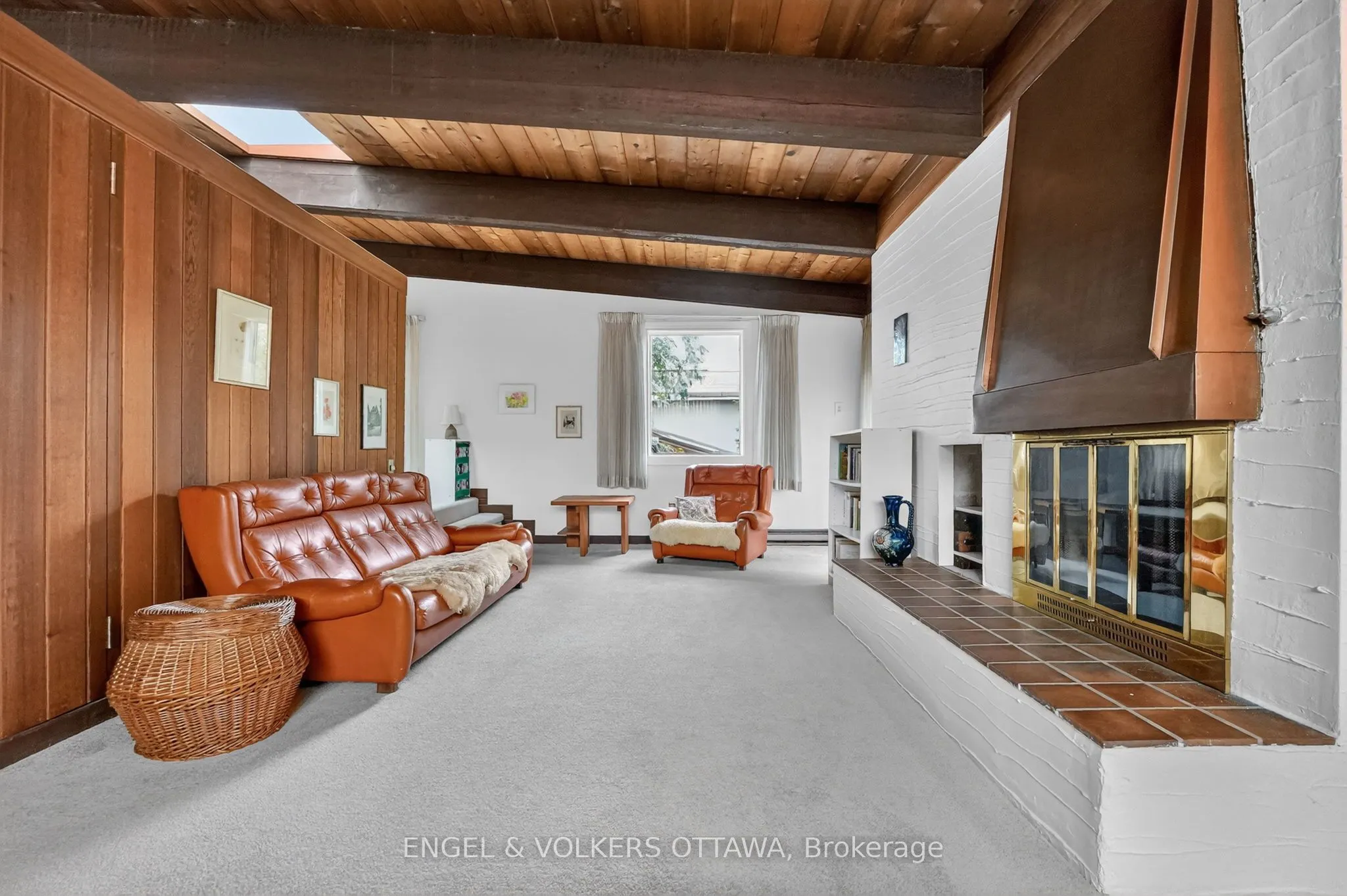 2101 Alta Vista Drive