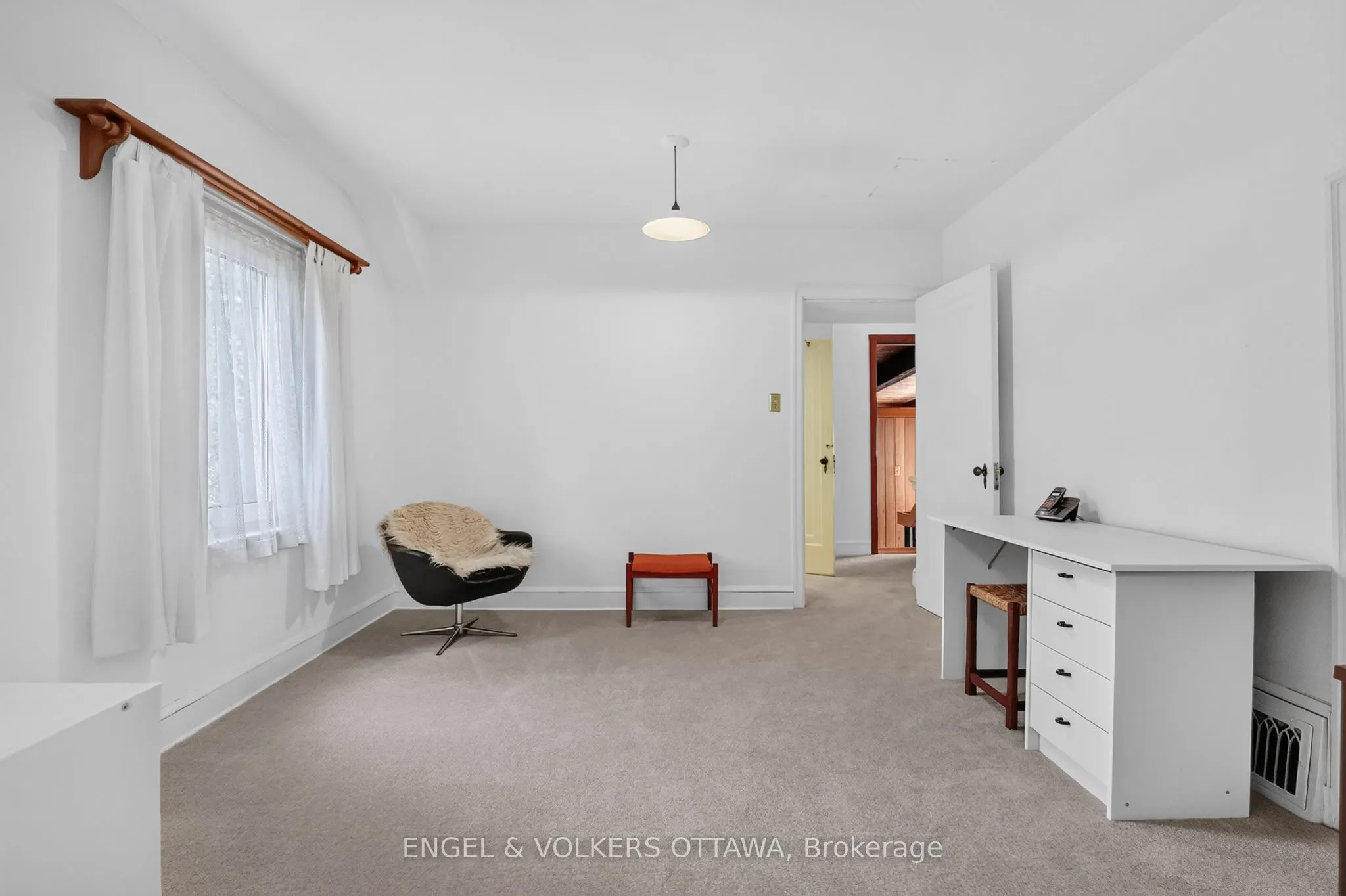 2101 Alta Vista Drive