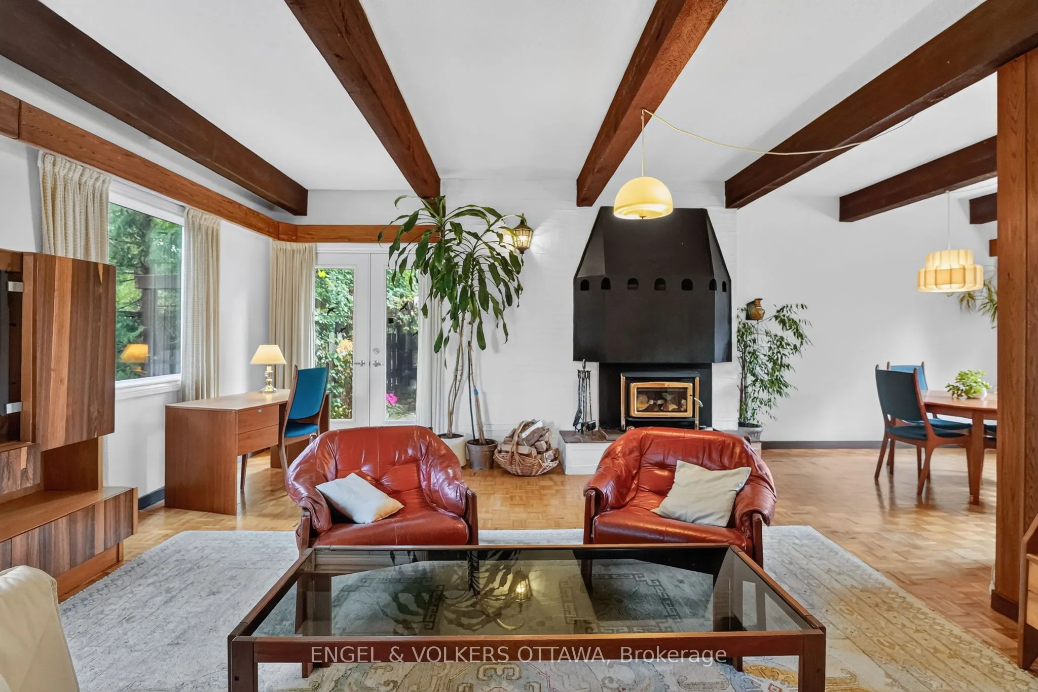 2101 Alta Vista Drive