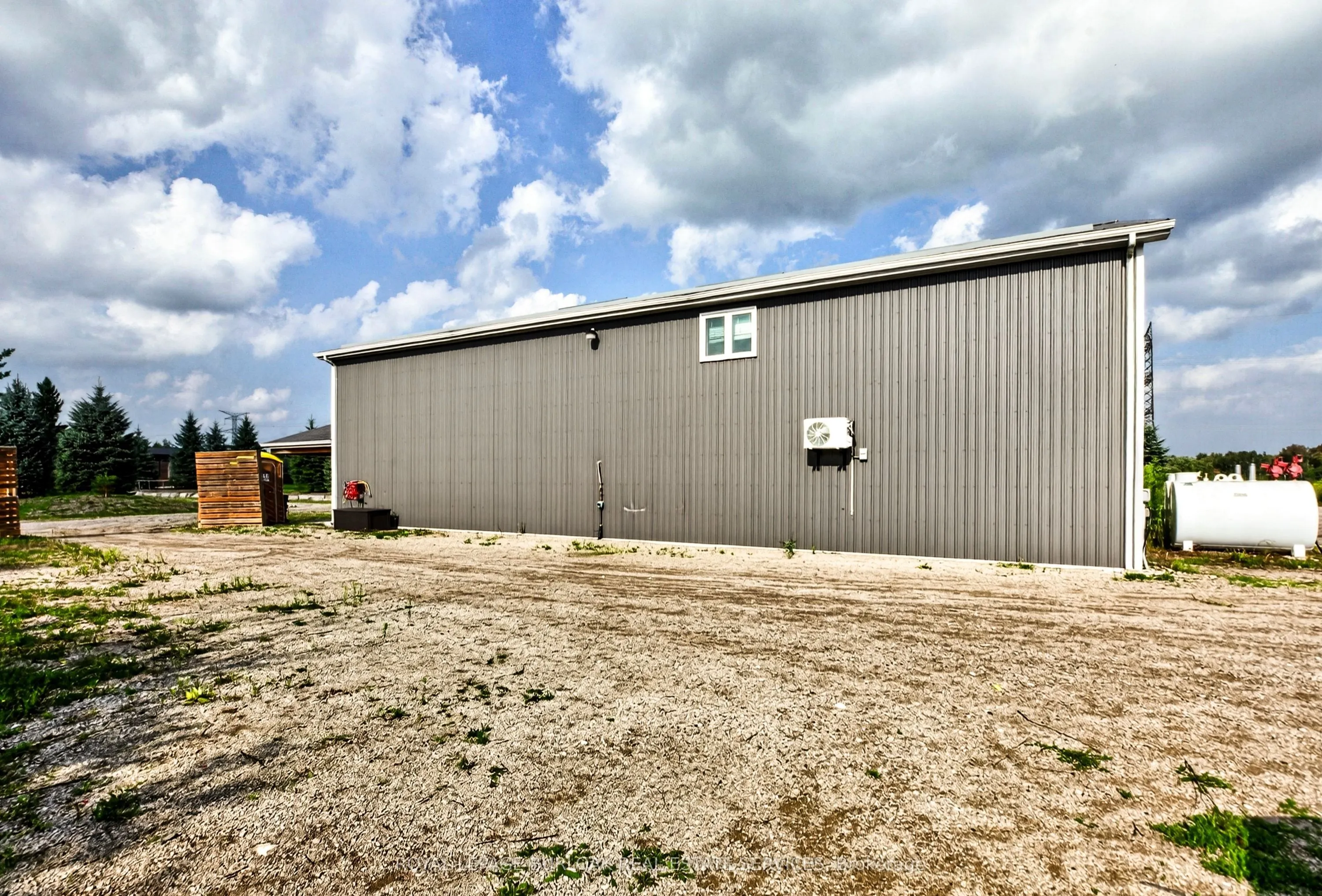 1506 6TH Concession Road W #shop