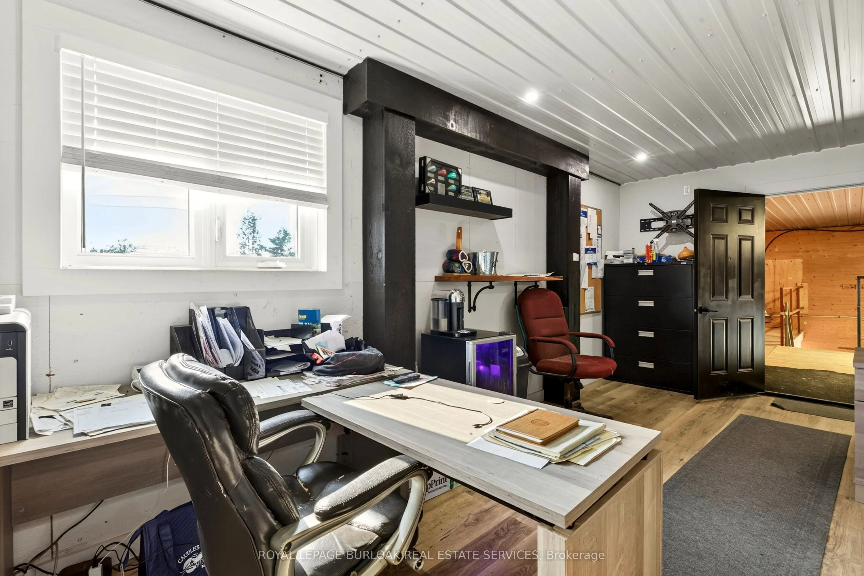 1506 6TH Concession Road W #shop