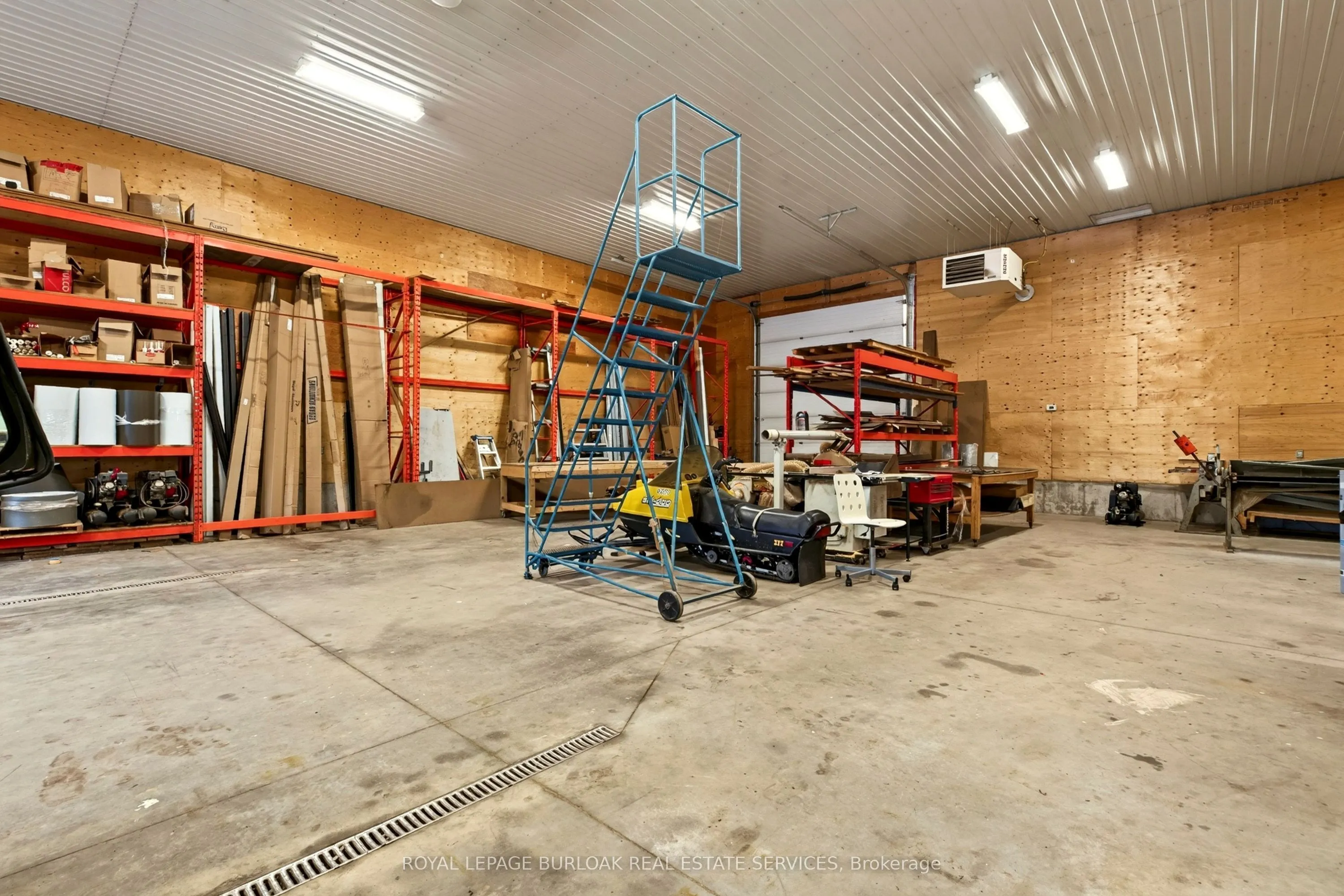 1506 6TH Concession Road W #shop