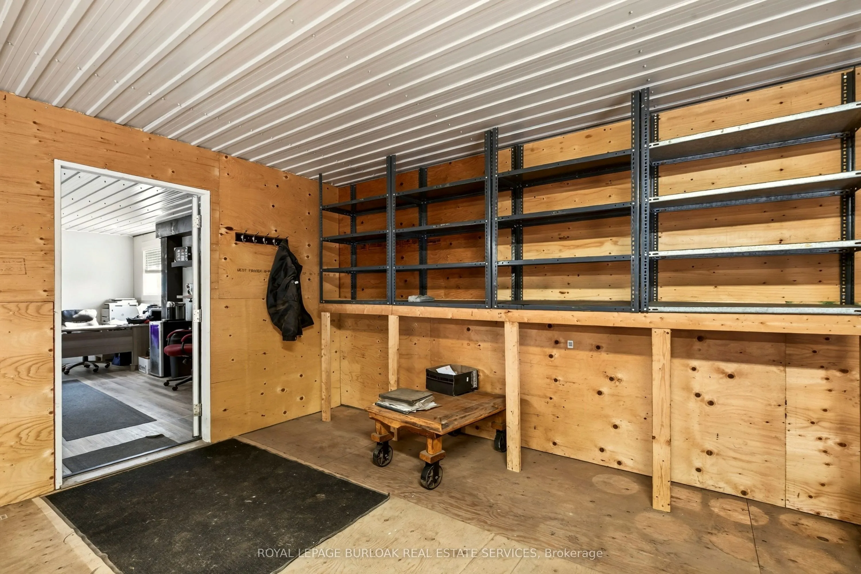 1506 6TH Concession Road W #shop