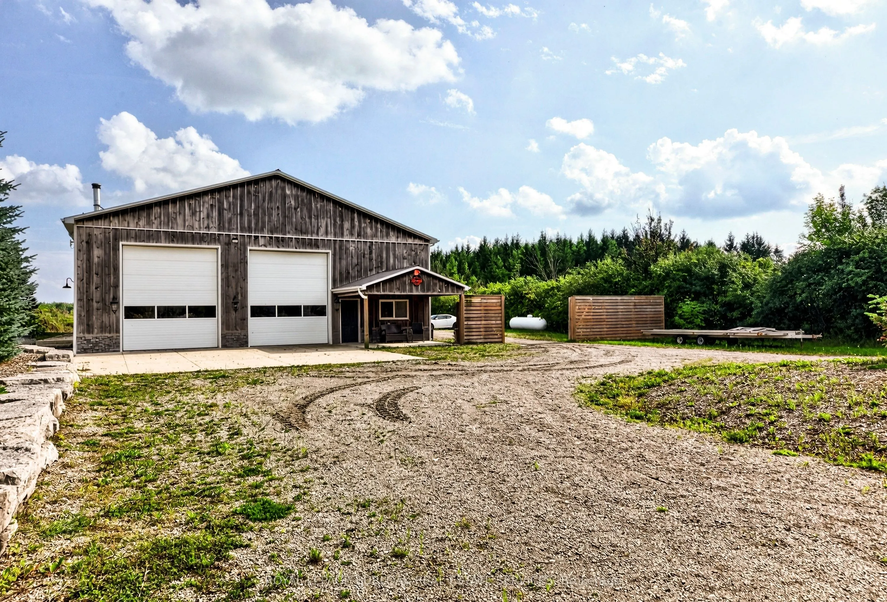 1506 6TH Concession Road W #shop