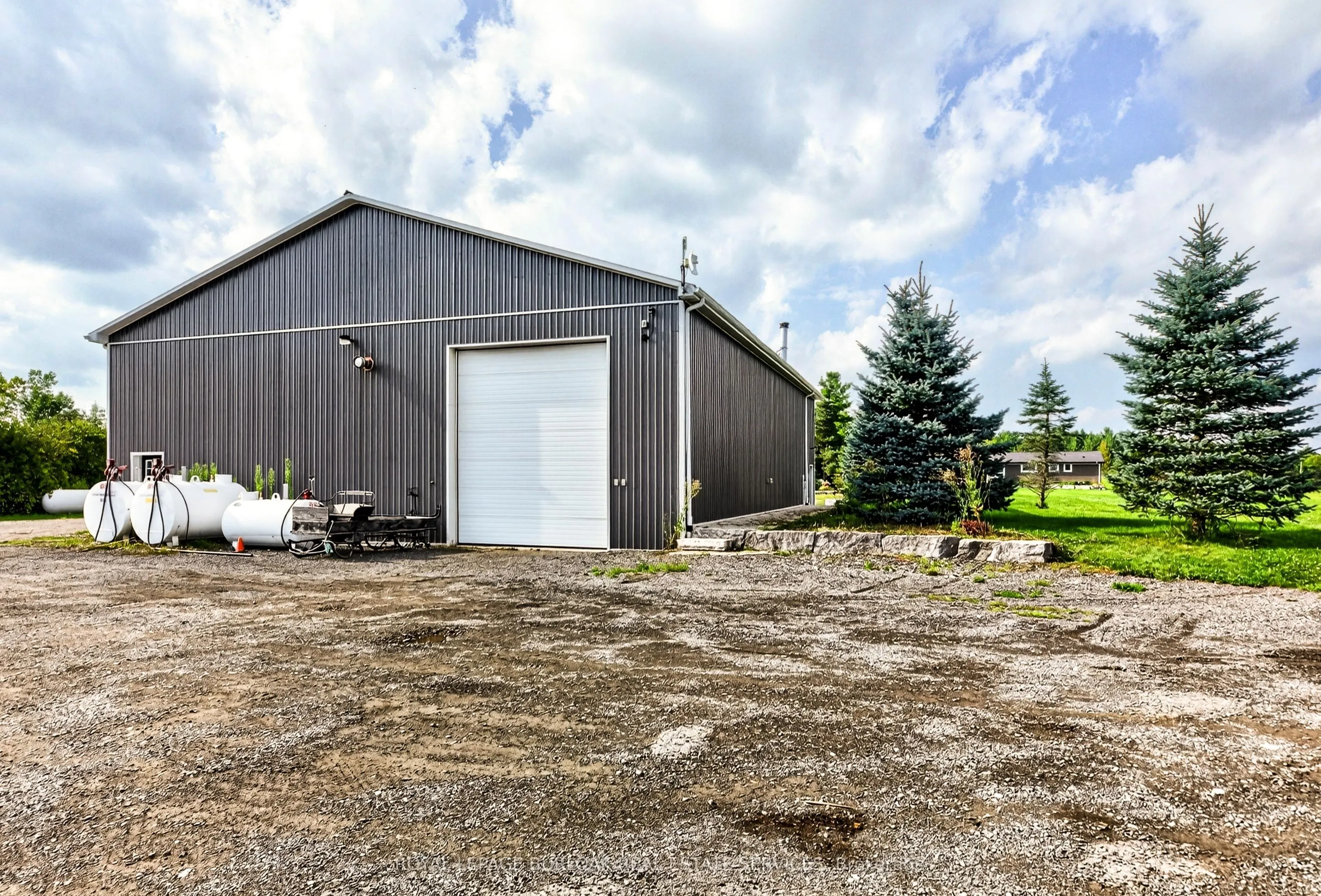 1506 6TH Concession Road W #shop