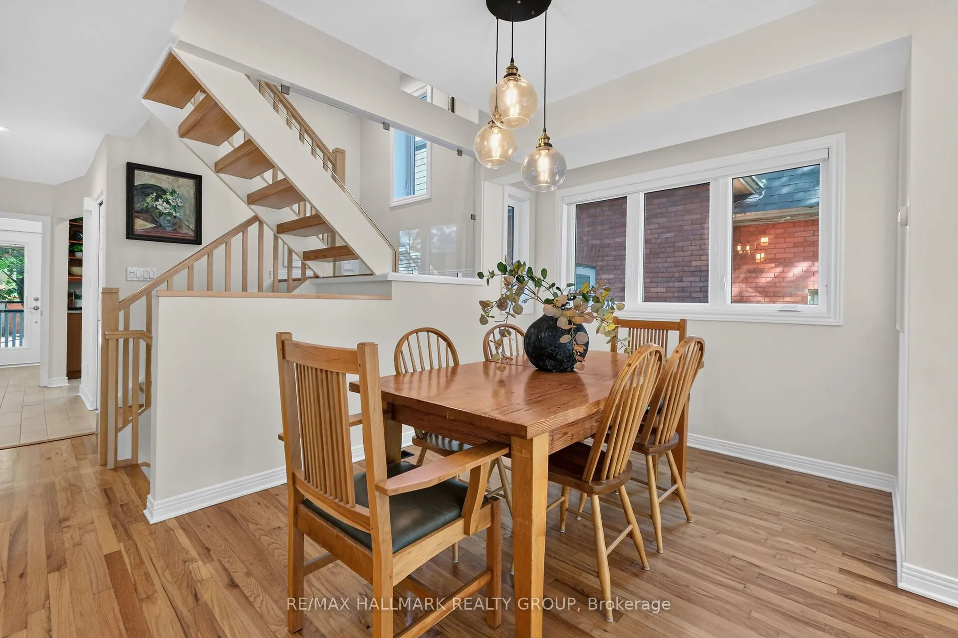 151 Crichton Street