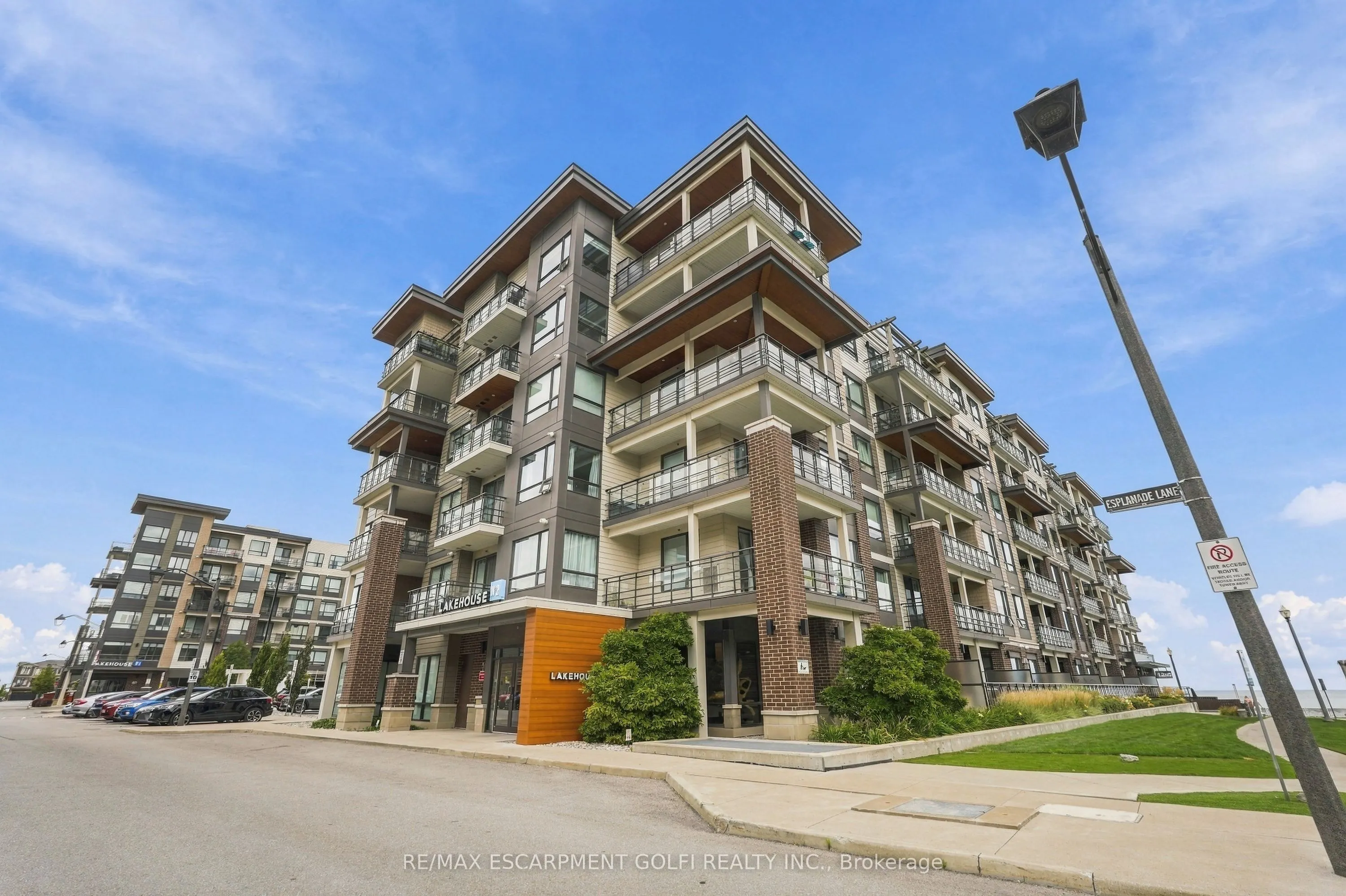 10 Esplanade Lane #616