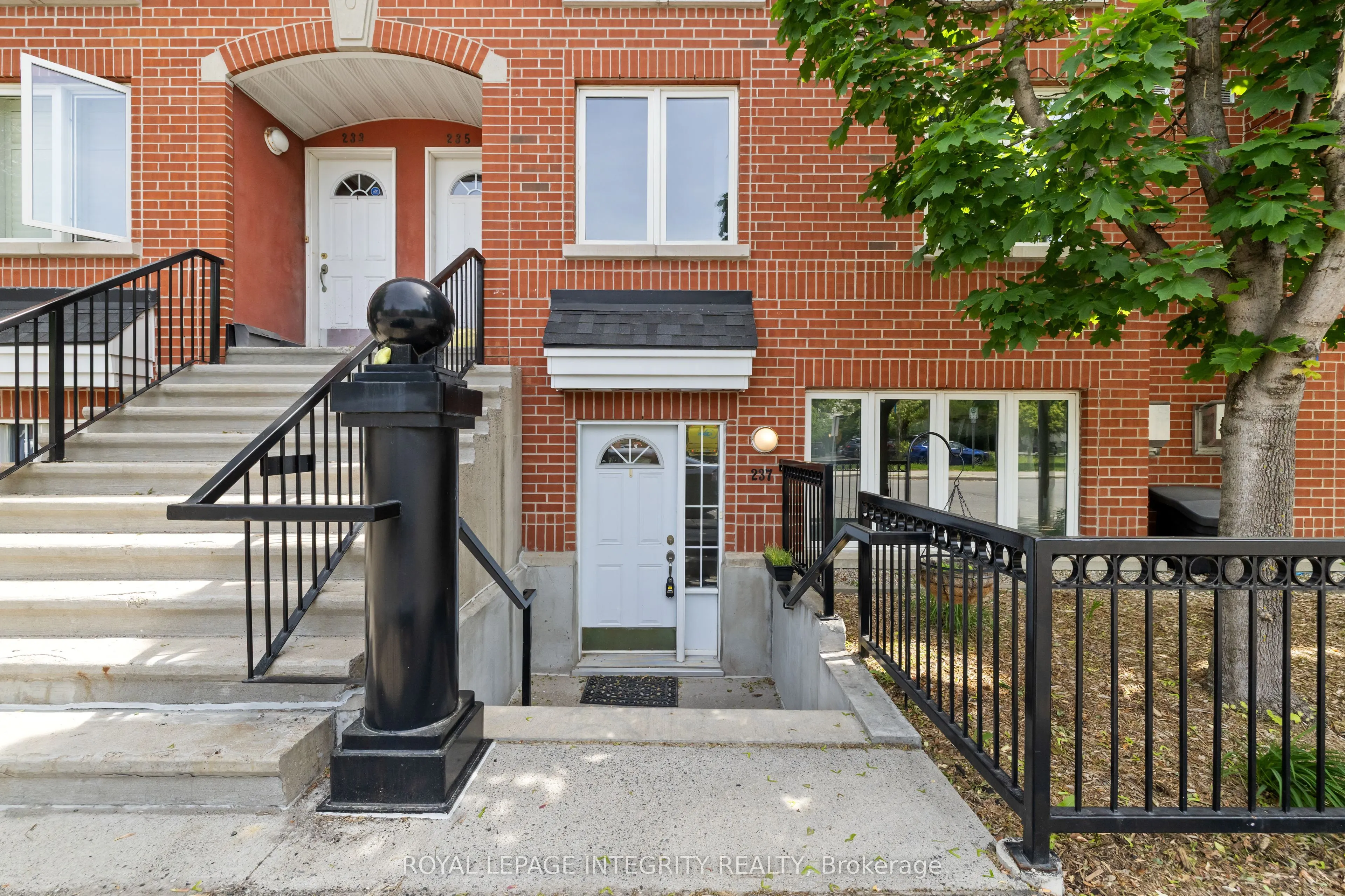 237 Cumberland Street #1